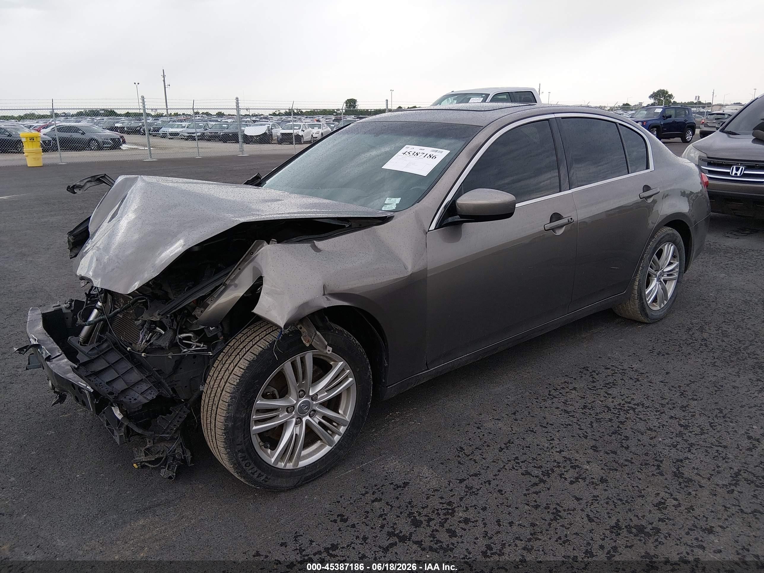 2010 Infiniti G37x   Серый vin: JN1CV6AR9AM452394
