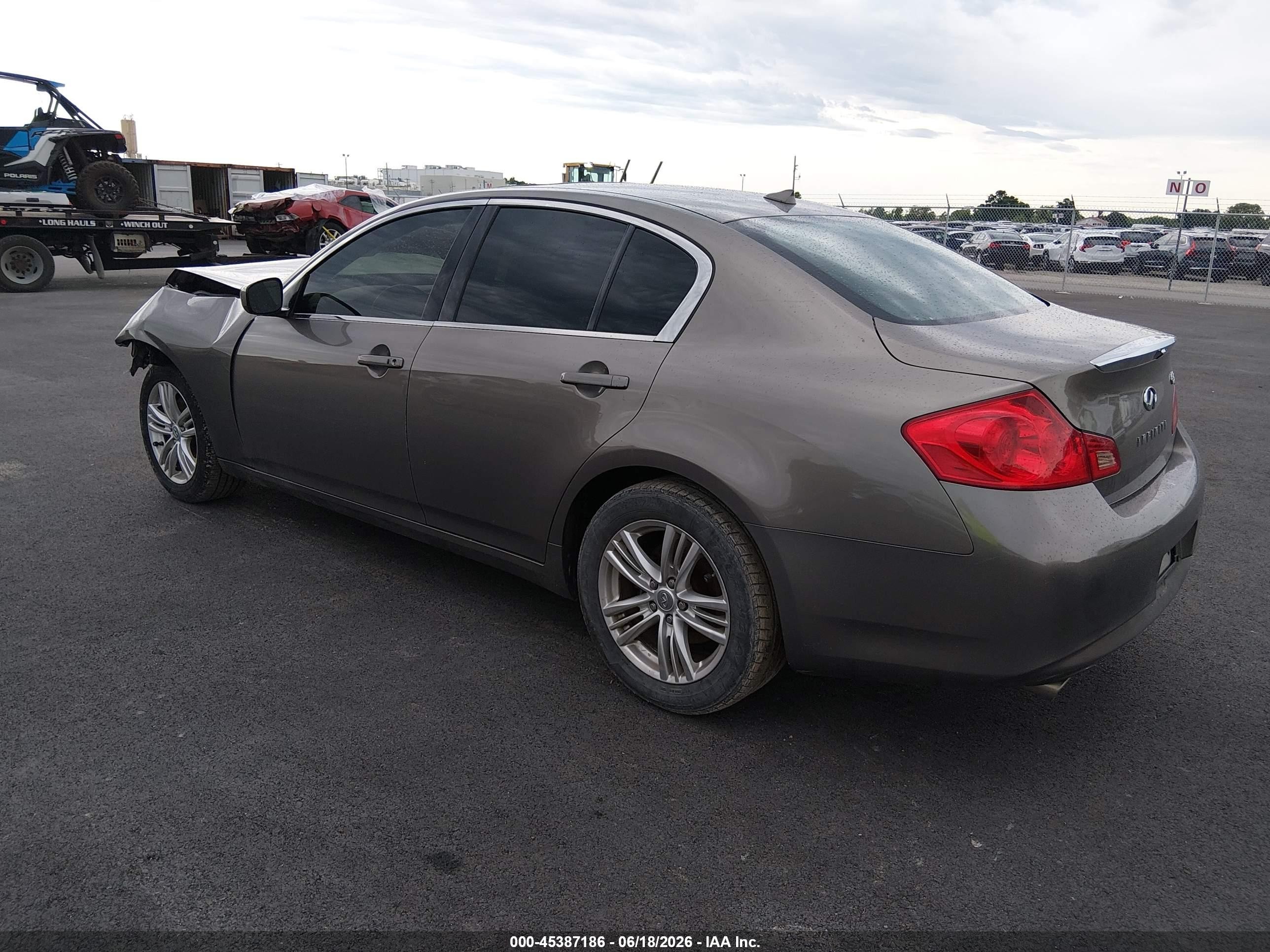 2010 Infiniti G37x   Серый vin: JN1CV6AR9AM452394