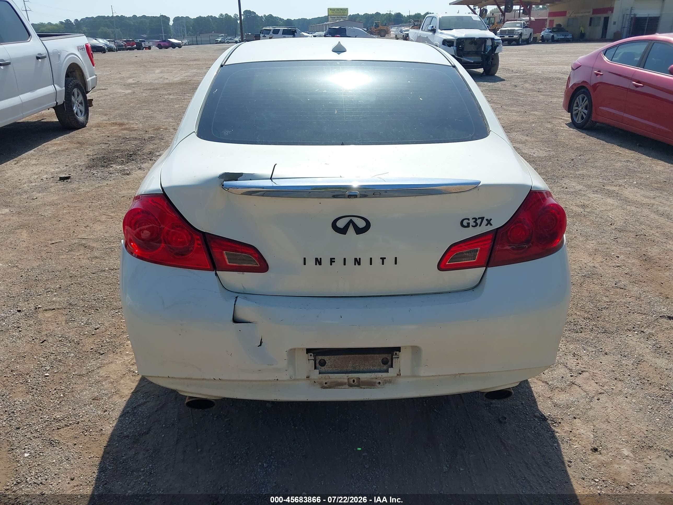 2010 Infiniti G37x   White vin: JN1CV6AR9AM452590