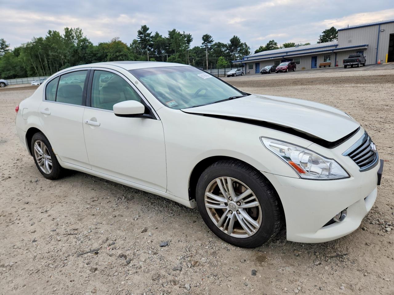 2010 Infiniti G37 Sedan X Белый vin: JN1CV6AR9AM453903