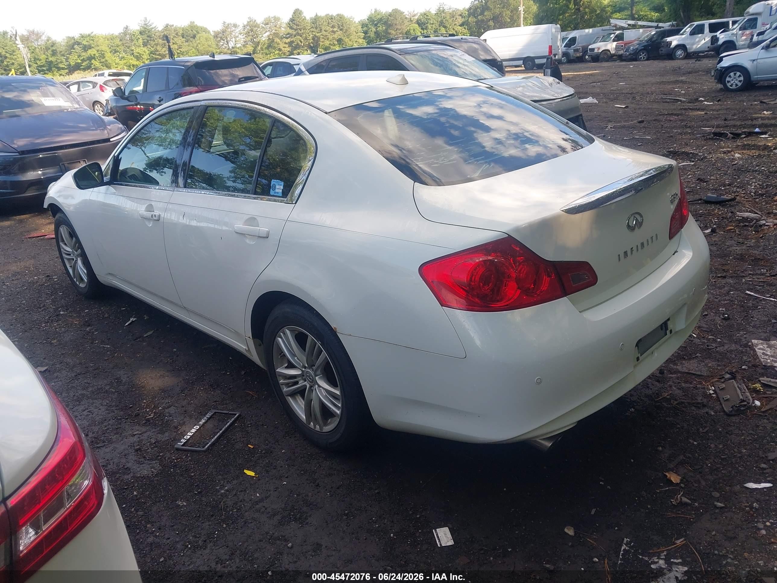 2011 Infiniti G37x   Белый vin: JN1CV6AR9BM350515