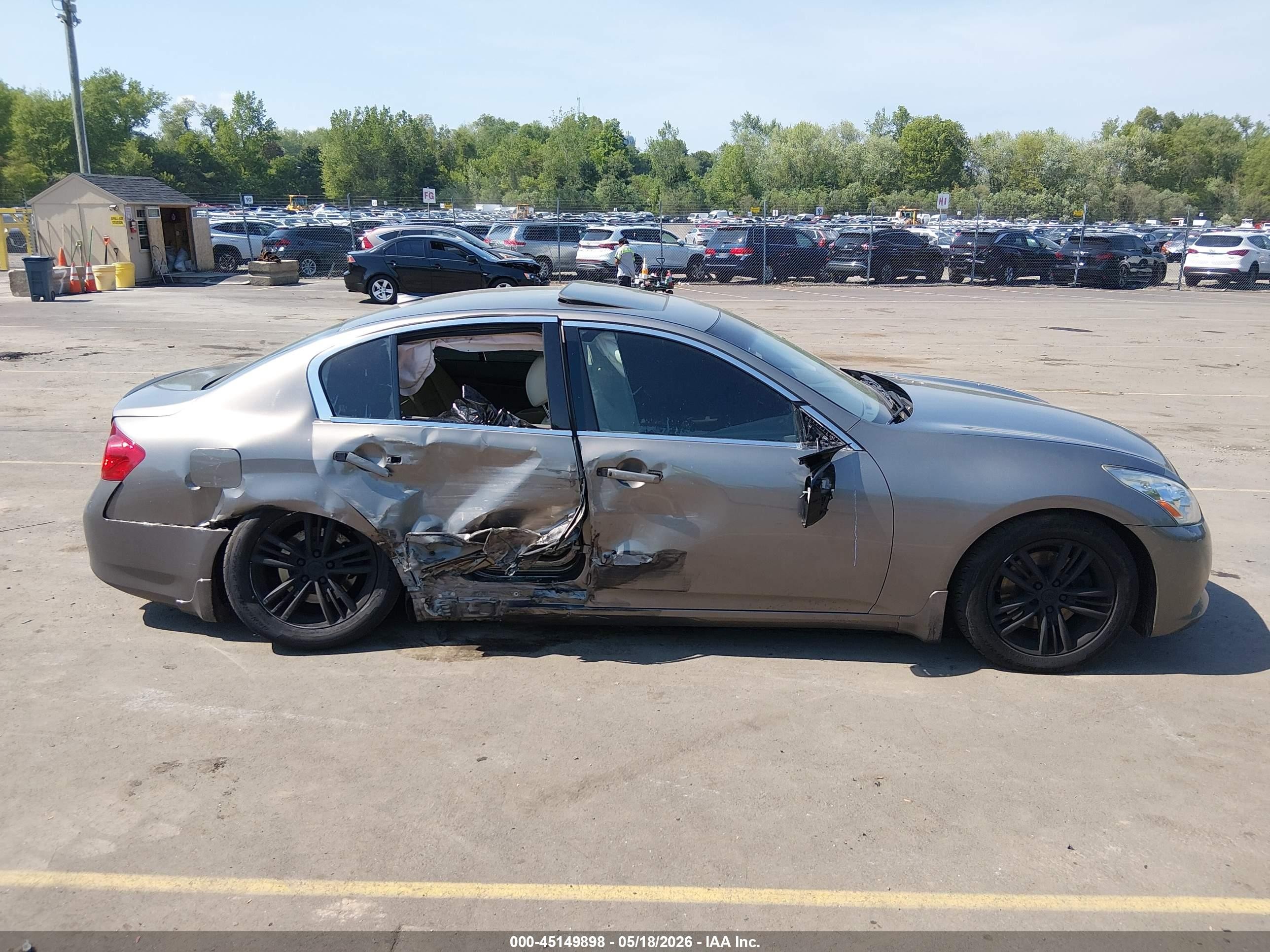 2012 Infiniti G37x   Champagne vin: JN1CV6AR9CM682892