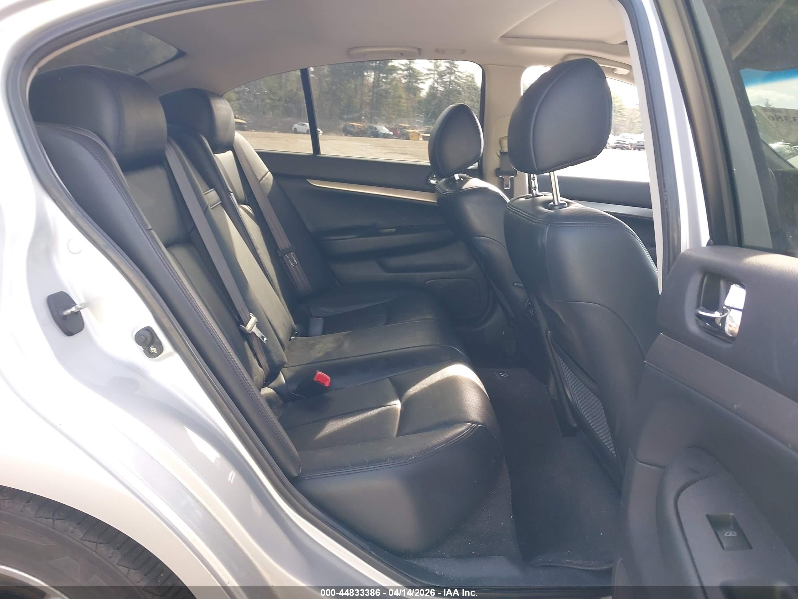2012 Infiniti G37x   Silver vin: JN1CV6AR9CM974574