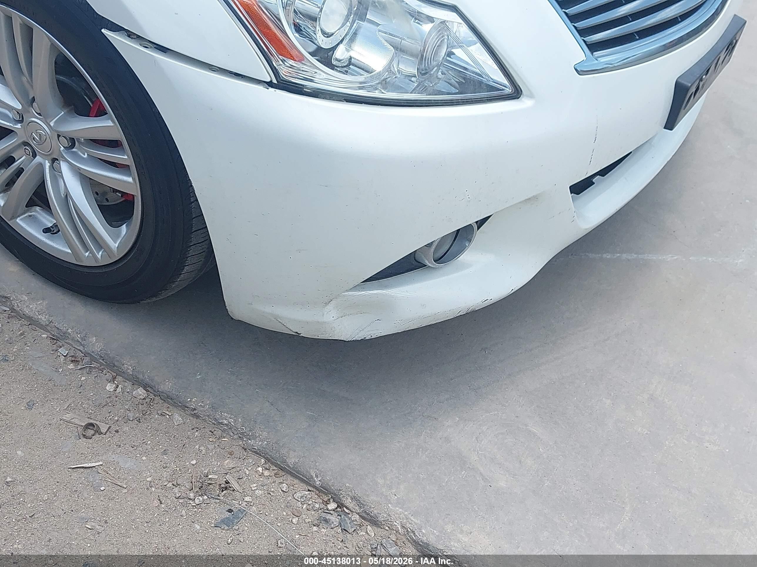 2013 Infiniti G37   White vin: JN1CV6AR9DM358410