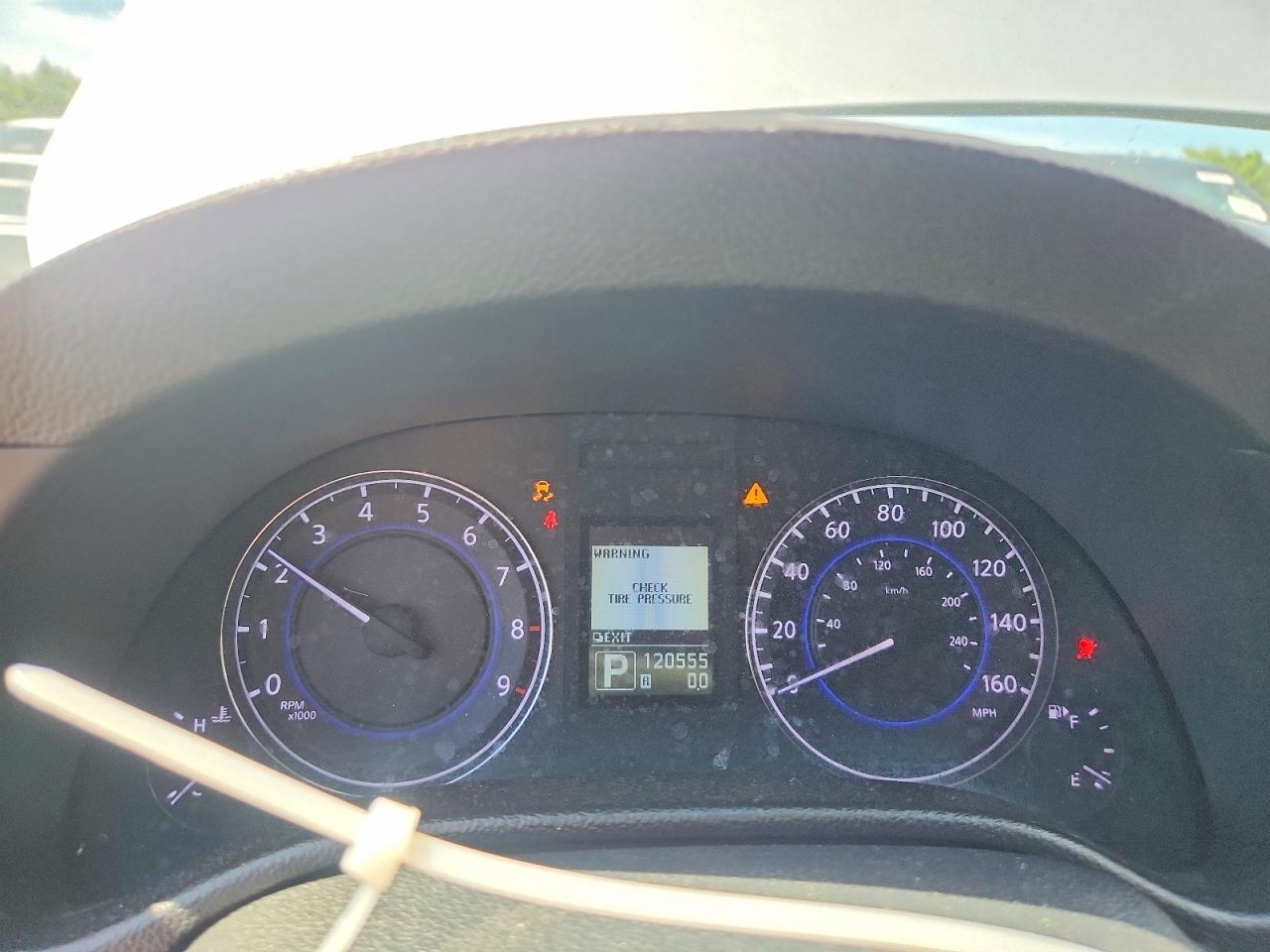 2013 Infiniti G37 Sedan X Silver vin: JN1CV6AR9DM758189