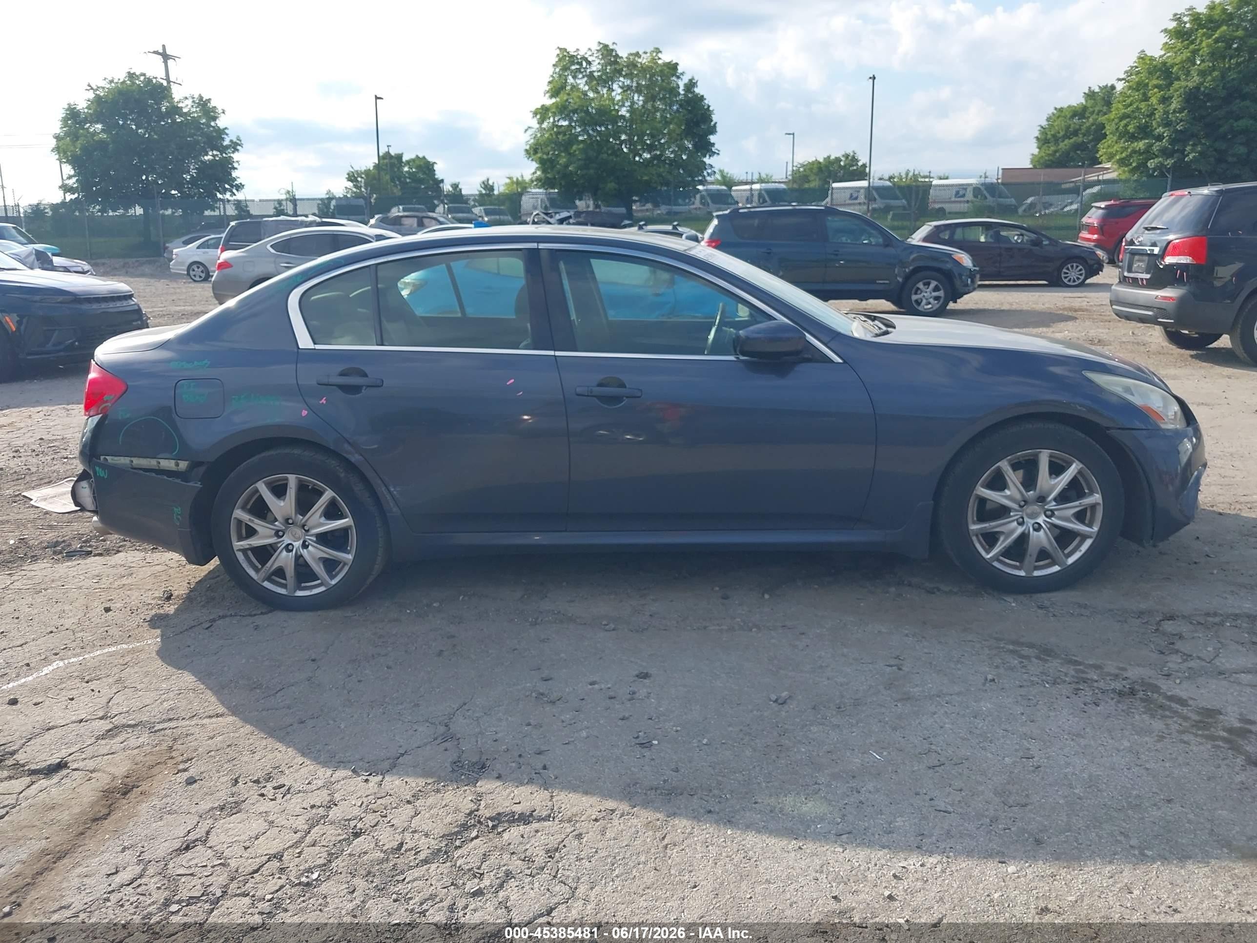 2013 Infiniti G37x   Gray vin: JN1CV6AR9DM759598