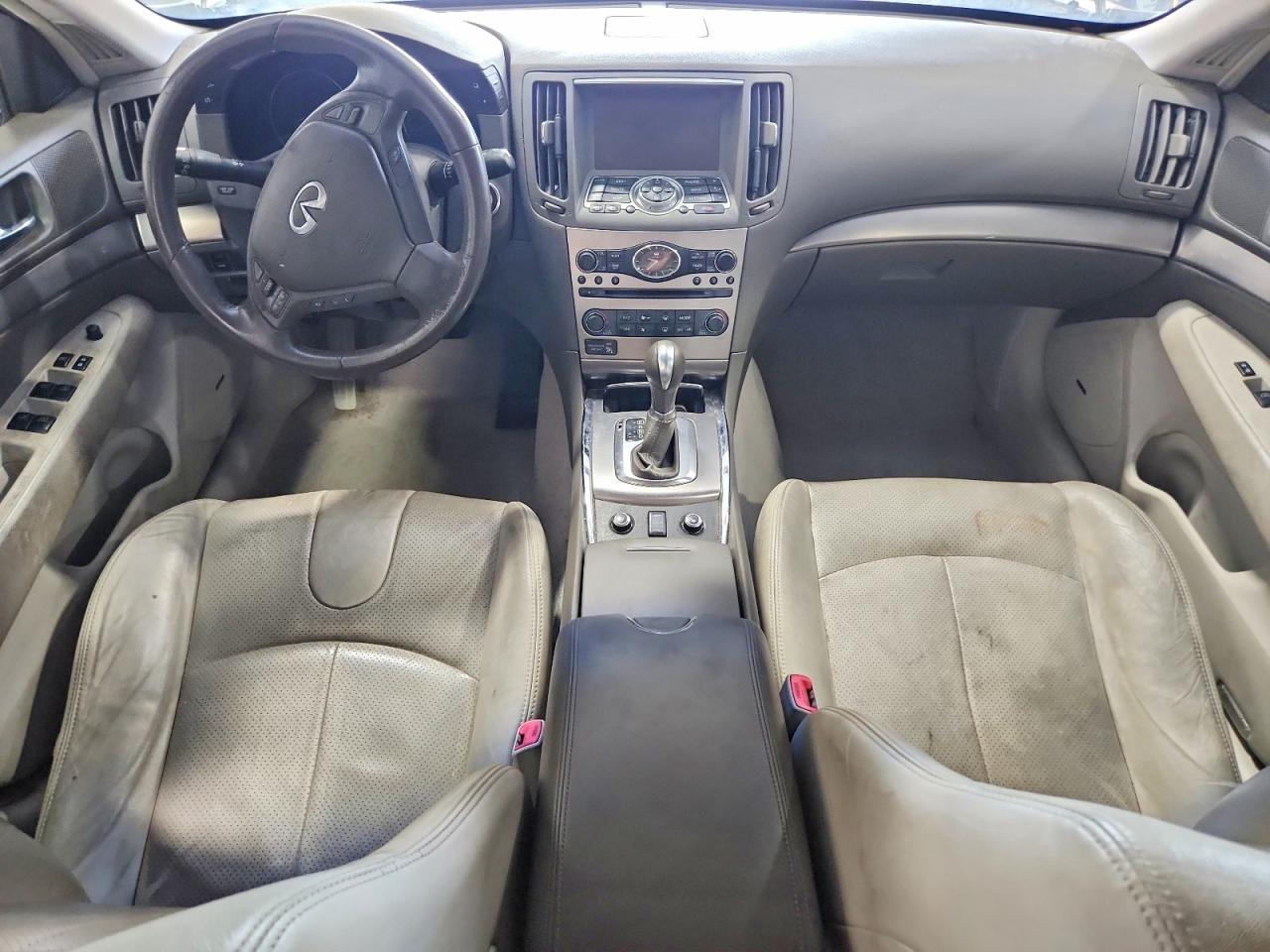 2015 Infiniti Q40 White vin: JN1CV6AR9FM524685