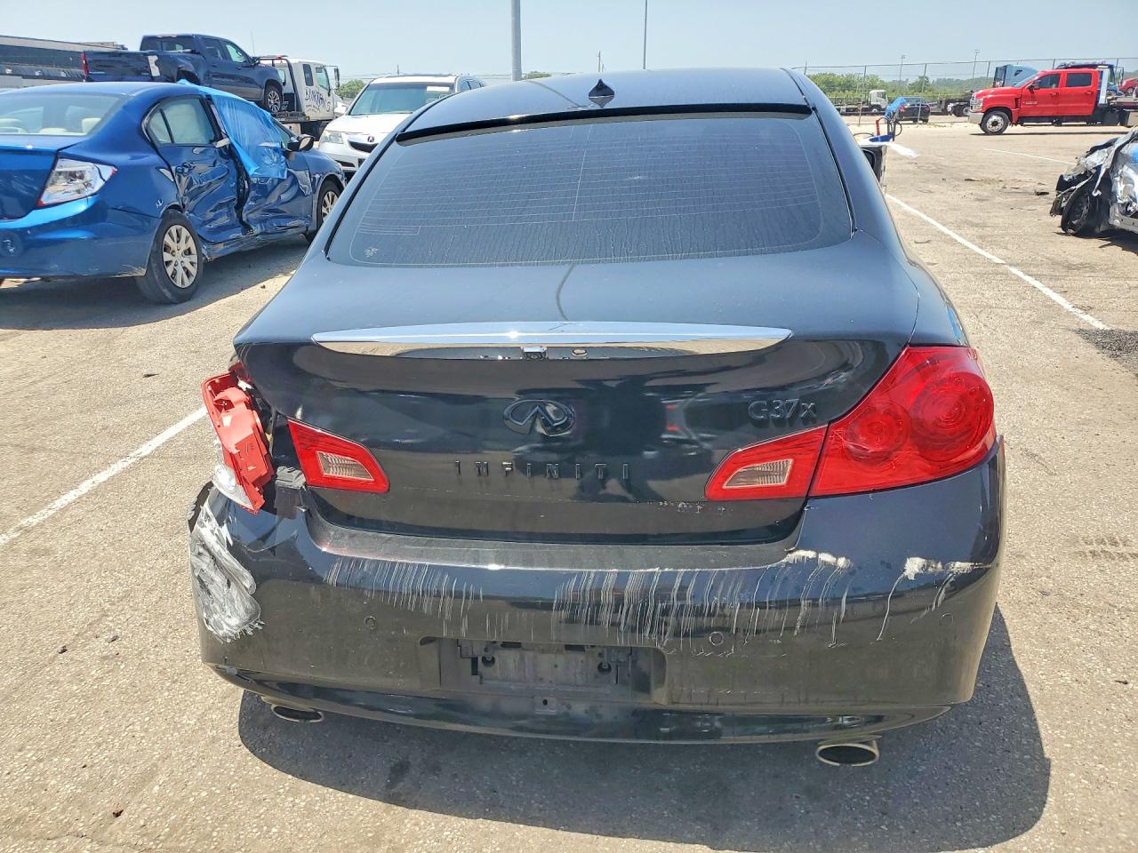 2010 Infiniti G37 Sedan X Black vin: JN1CV6ARXAM451982