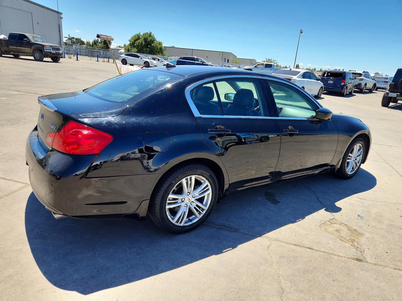 2010 Infiniti G37 Sedan X Черный vin: JN1CV6ARXAM452260