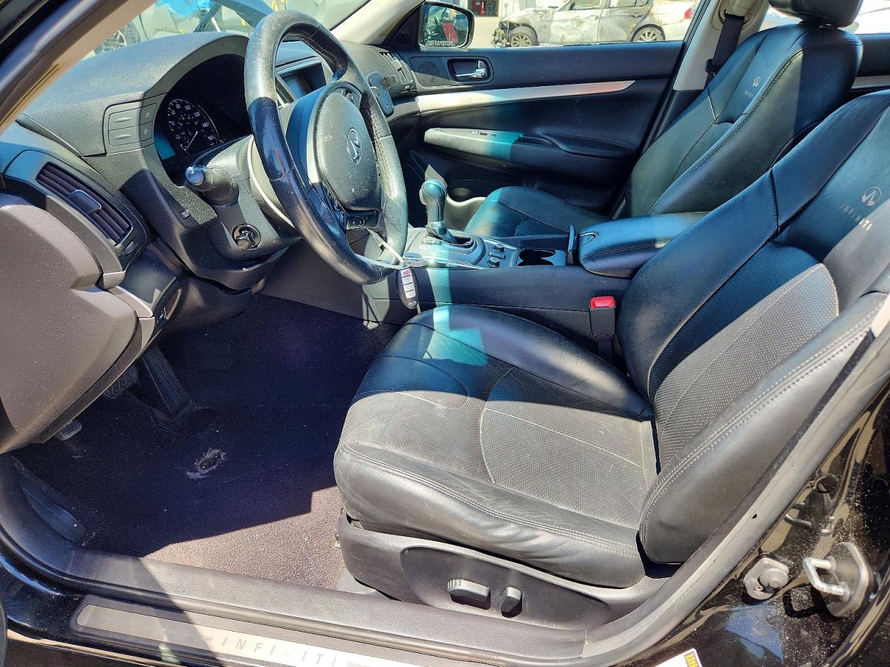 2010 Infiniti G37 Sedan X Черный vin: JN1CV6ARXAM452260