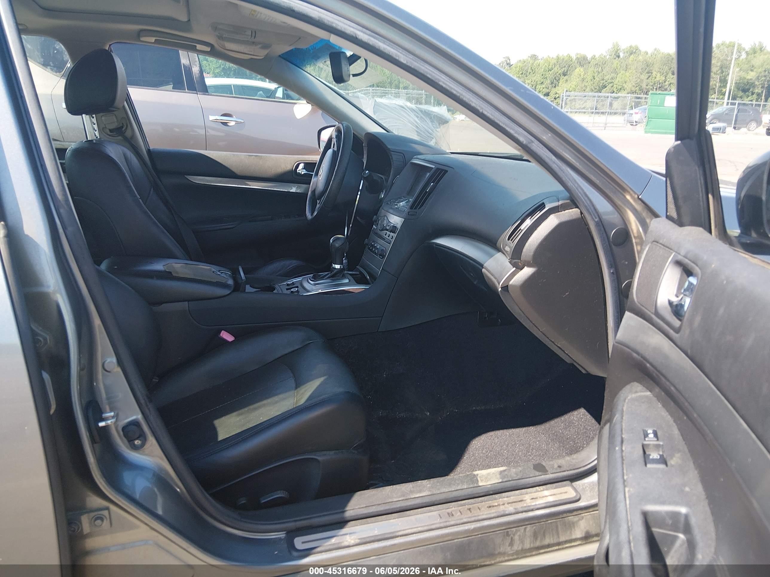 2010 Infiniti G37x   Gray vin: JN1CV6ARXAM458415