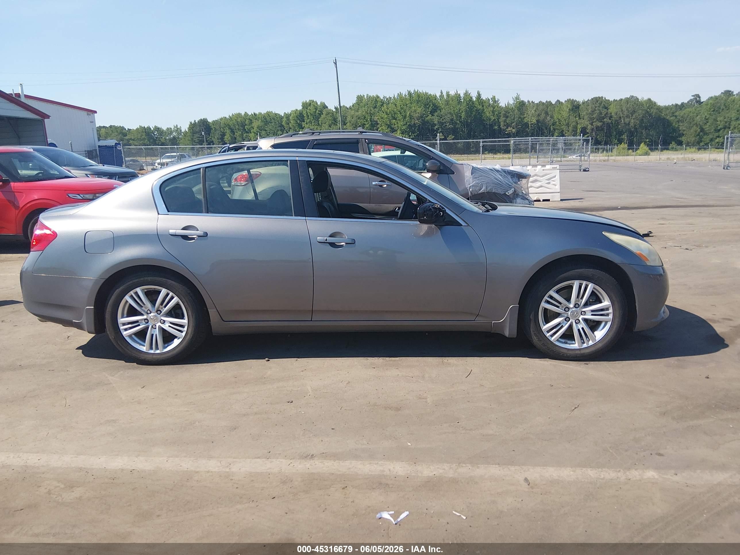 2010 Infiniti G37x   Gray vin: JN1CV6ARXAM458415