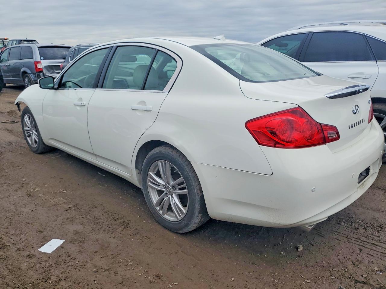 2011 Infiniti G37 Sedan X White vin: JN1CV6ARXBM352046