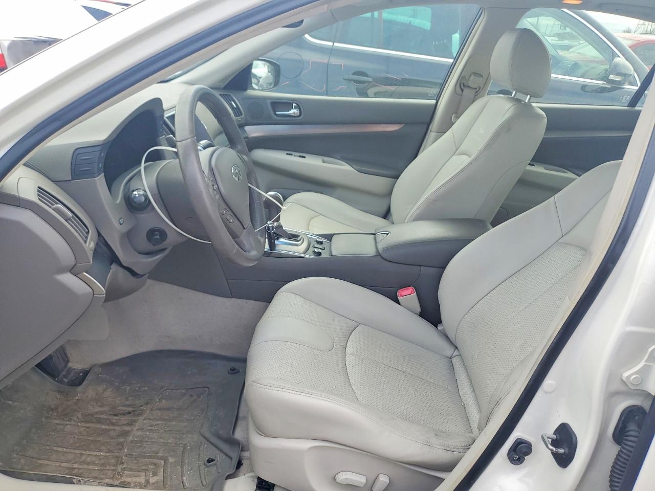 2011 Infiniti G37 Sedan X White vin: JN1CV6ARXBM352046