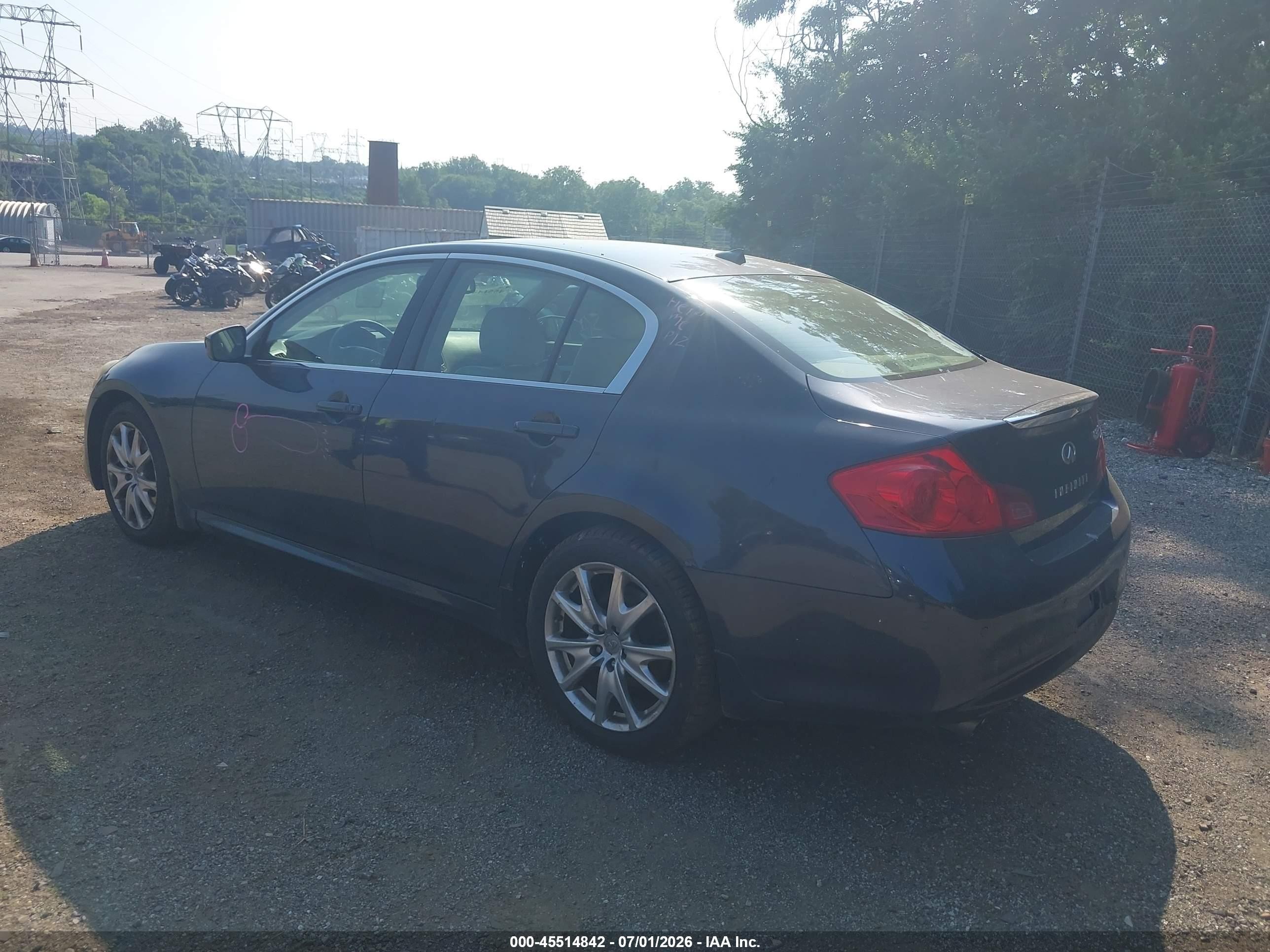 2011 Infiniti G37x   Gray vin: JN1CV6ARXBM402315