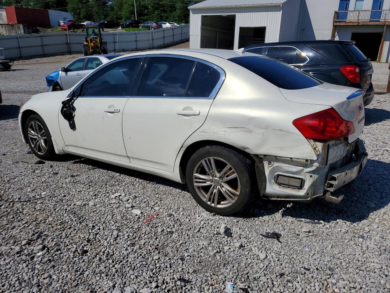 2011 Infiniti G37 White vin: JN1CV6ARXBM407952