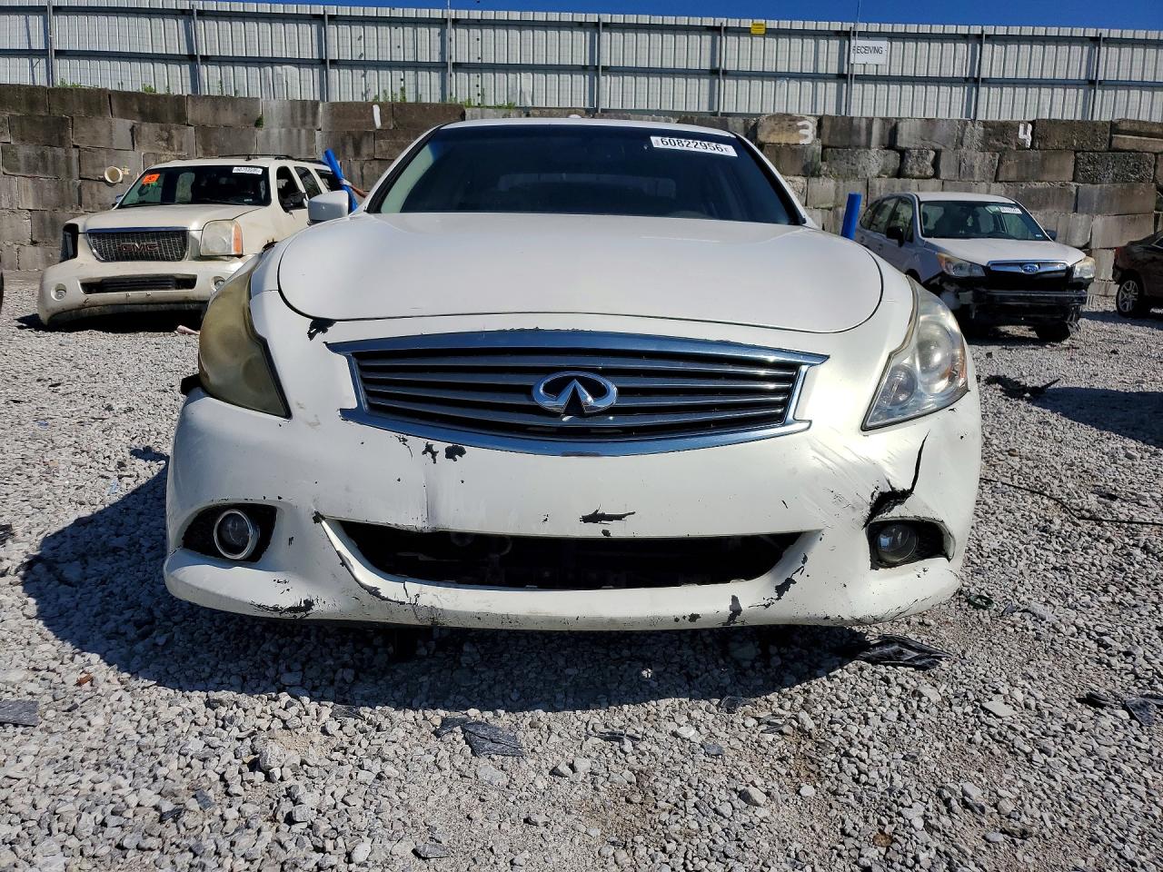 2011 Infiniti G37 White vin: JN1CV6ARXBM407952