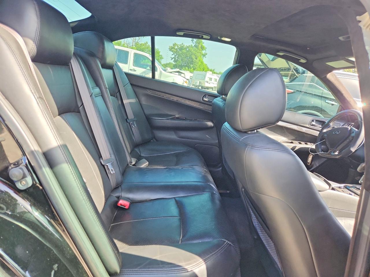 2011 Infiniti G37 Sedan X Black vin: JN1CV6ARXBM409863