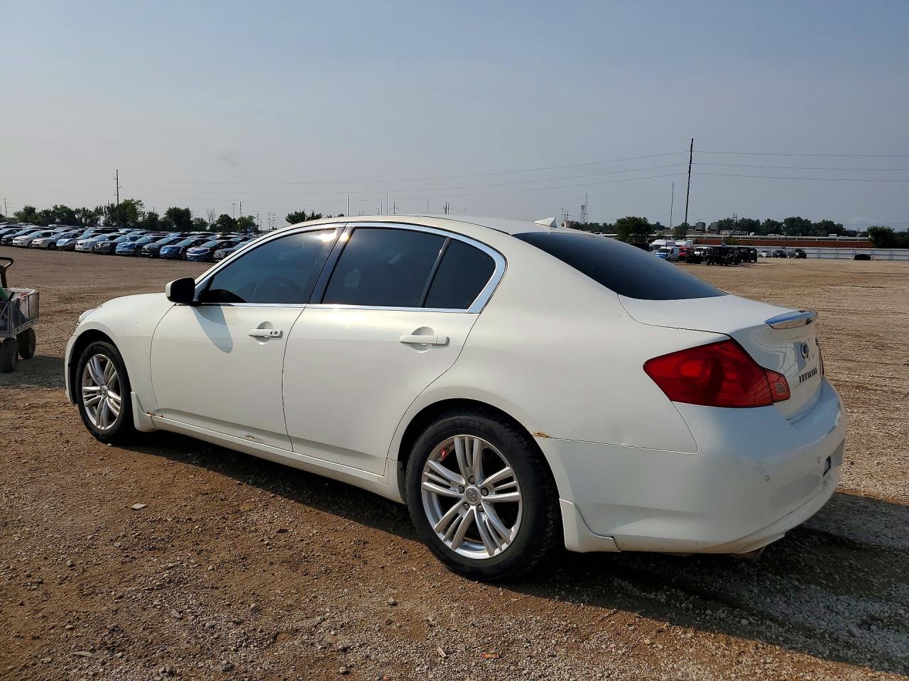 2012 Infiniti G37 Sedan X Белый vin: JN1CV6ARXCM970016