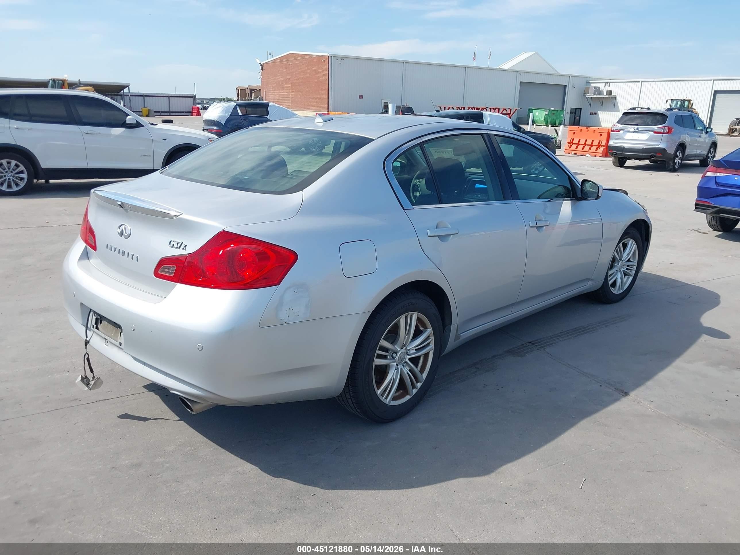 2012 Infiniti G37x   Серебряный vin: JN1CV6ARXCM976351