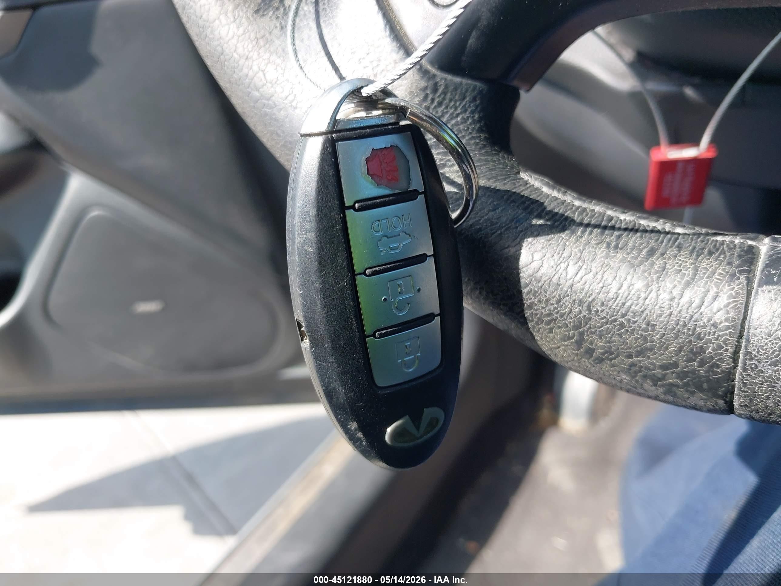 2012 Infiniti G37x   Серебряный vin: JN1CV6ARXCM976351