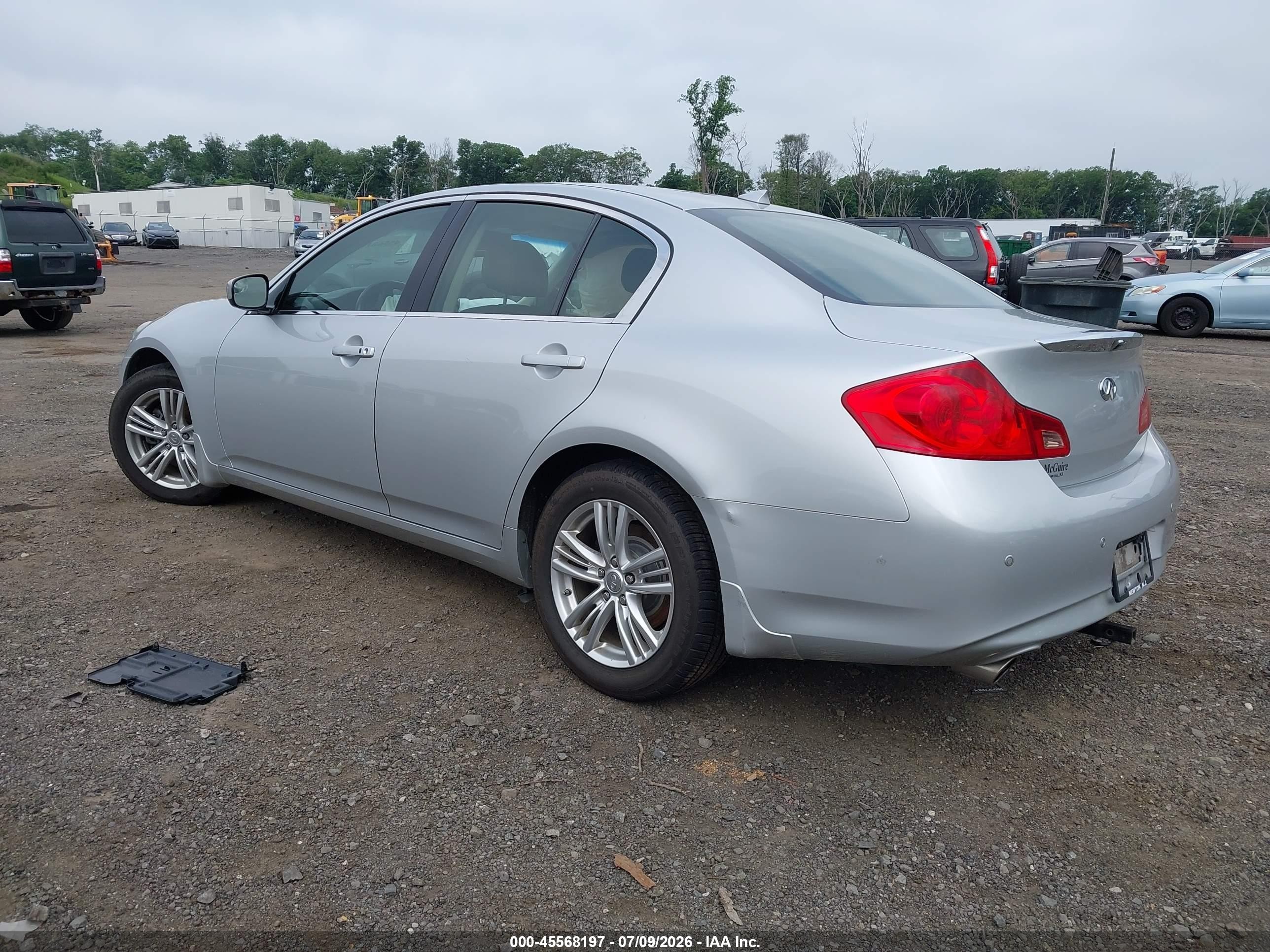 2013 Infiniti G37x   Silver vin: JN1CV6ARXDM769265