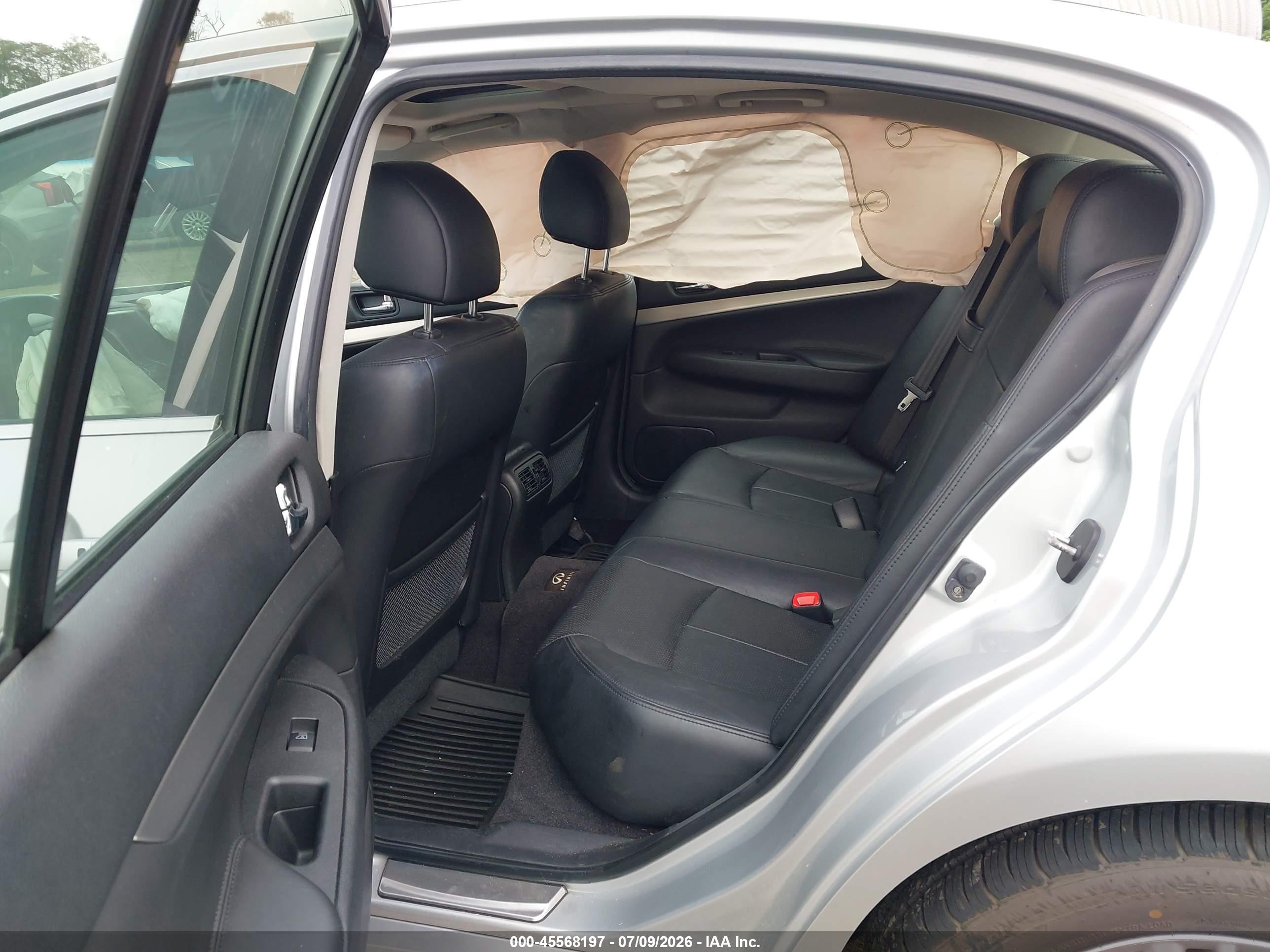 2013 Infiniti G37x   Silver vin: JN1CV6ARXDM769265