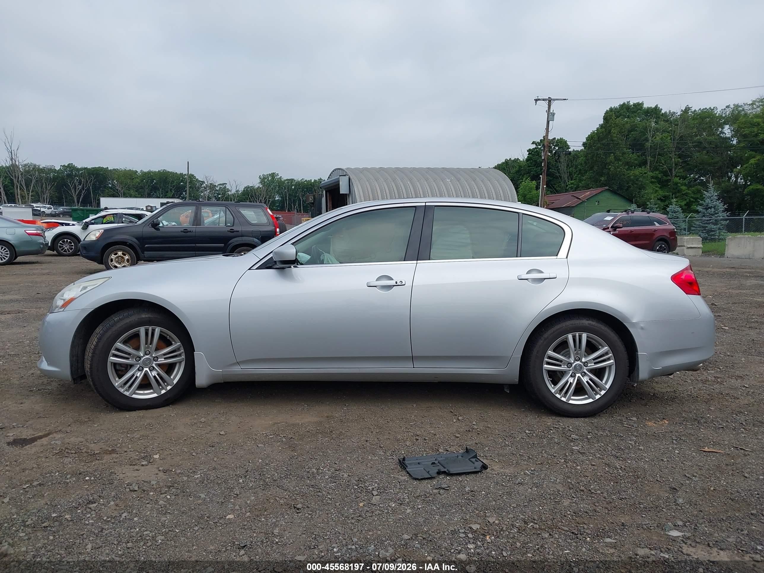 2013 Infiniti G37x   Silver vin: JN1CV6ARXDM769265