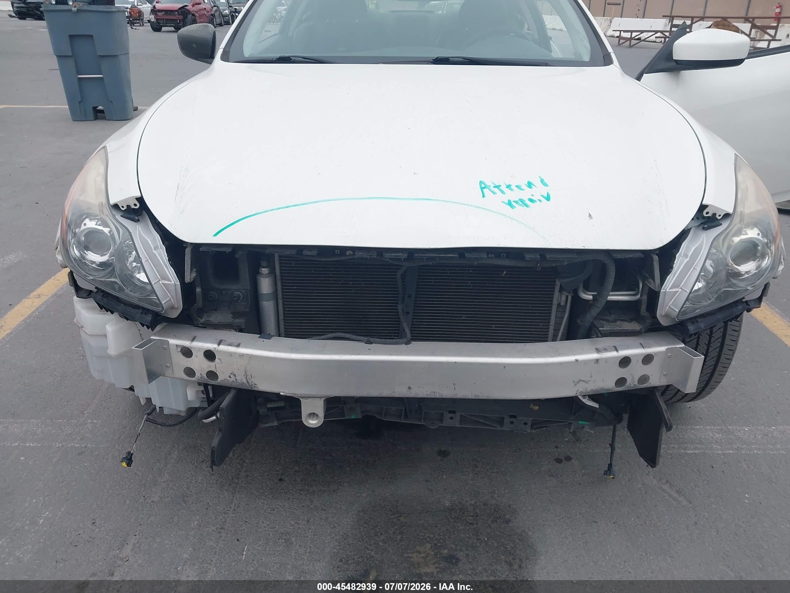 2012 Infiniti G37 Journey Белый vin: JN1CV6EK0CM424029