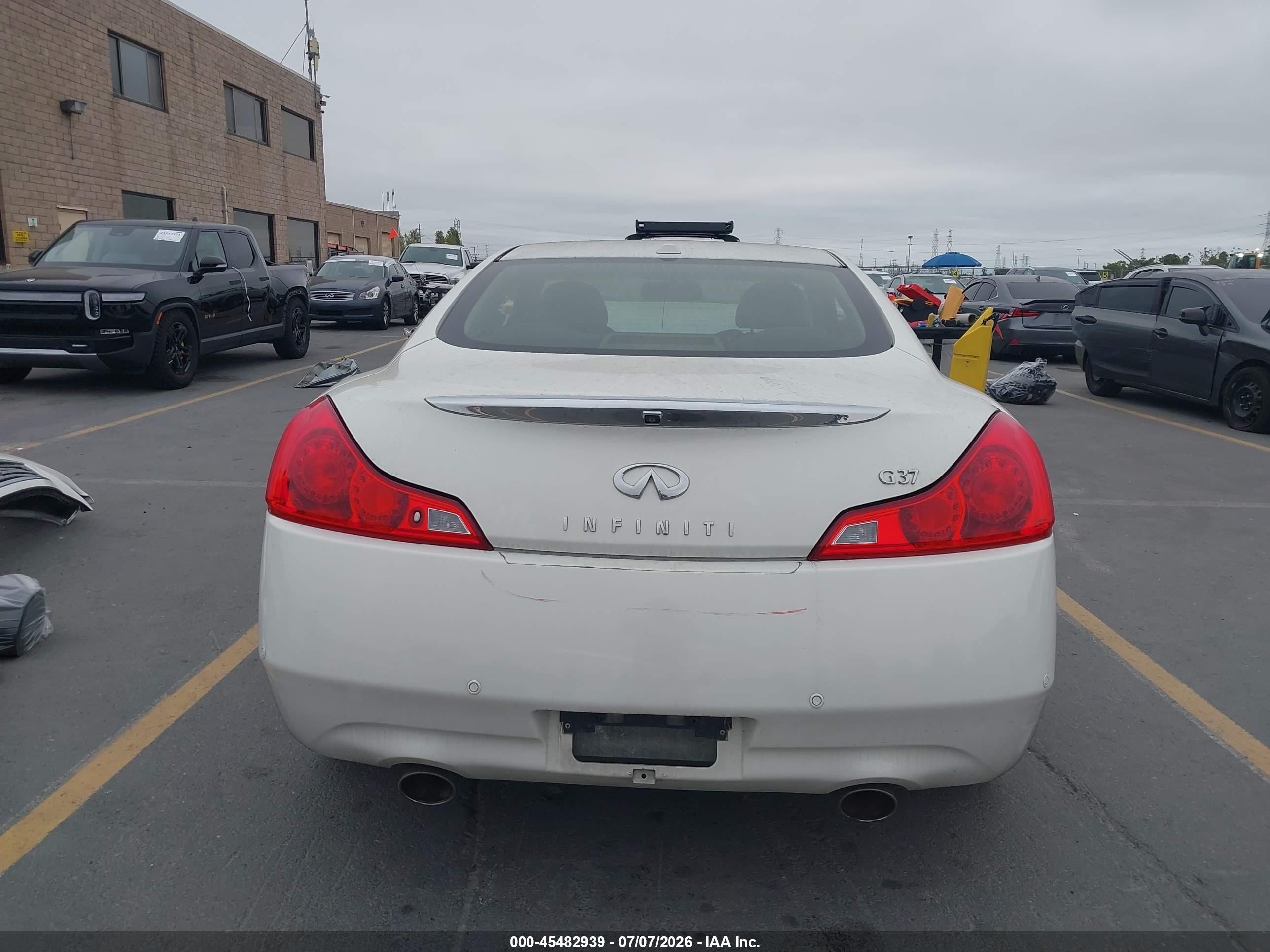 2012 Infiniti G37 Journey Белый vin: JN1CV6EK0CM424029