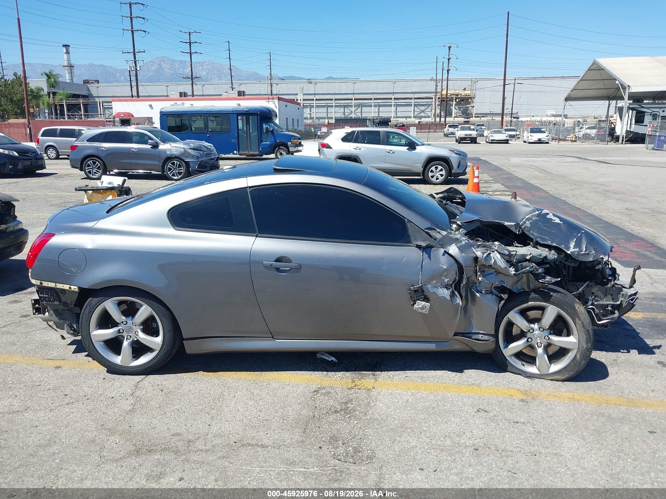 2012 Infiniti G37 Journey Серый vin: JN1CV6EK0CM424628