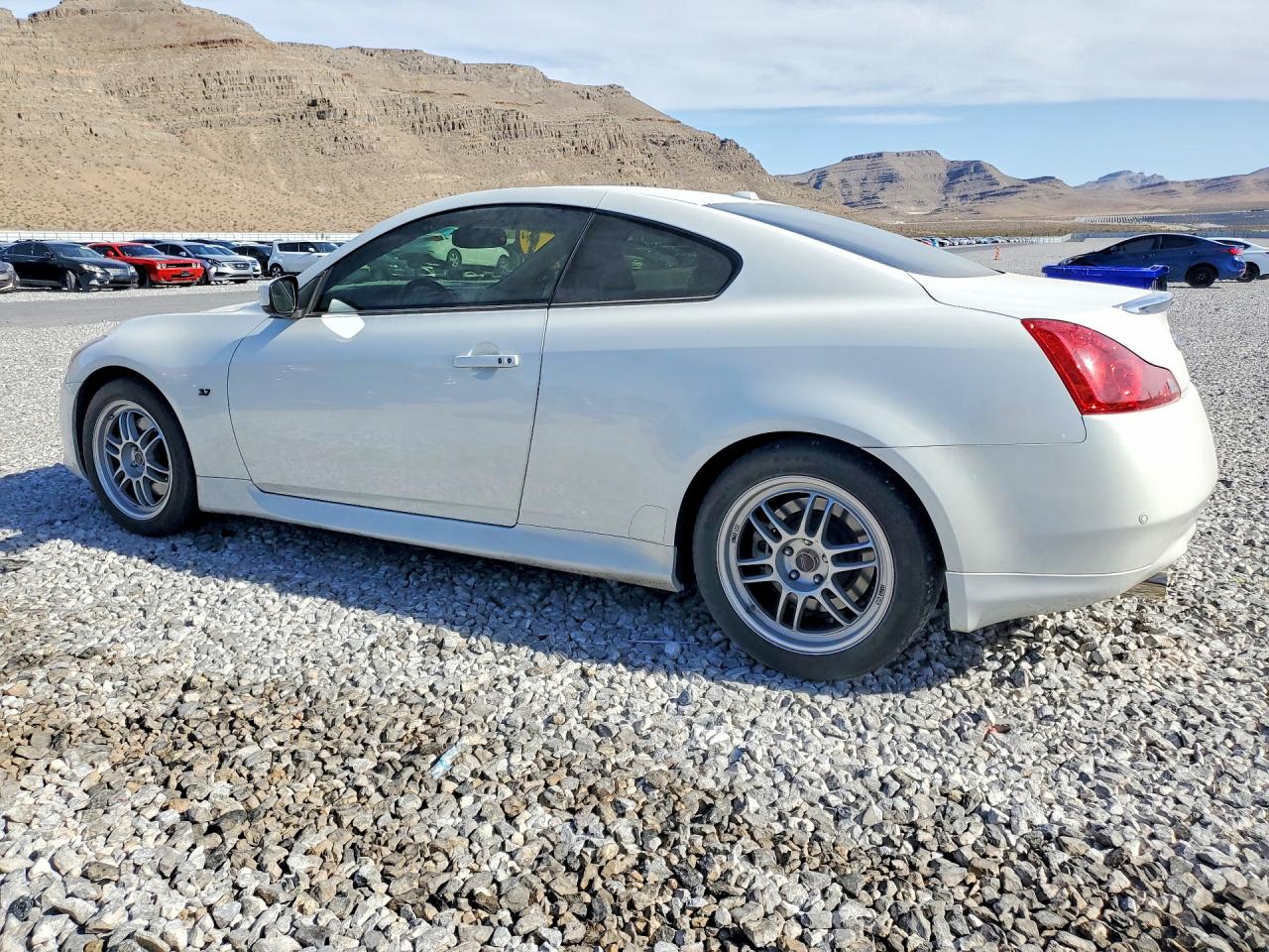 2014 Infiniti Q60 Coupe Journey White vin: JN1CV6EK0EM111890