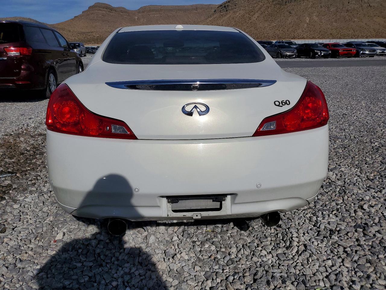 2014 Infiniti Q60 Coupe Journey White vin: JN1CV6EK0EM111890