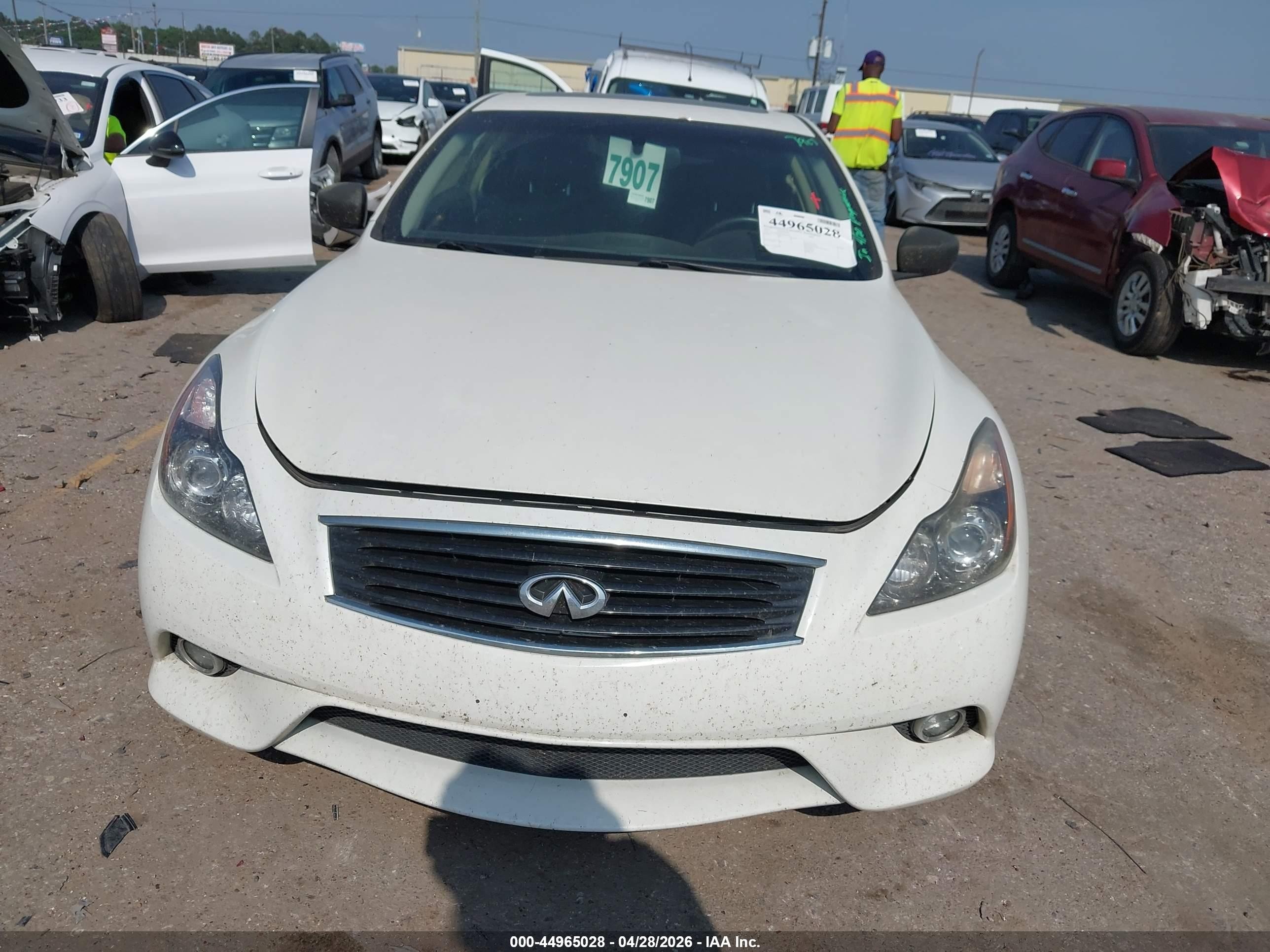 2015 Infiniti Q60 S Limited White vin: JN1CV6EK0FM870055