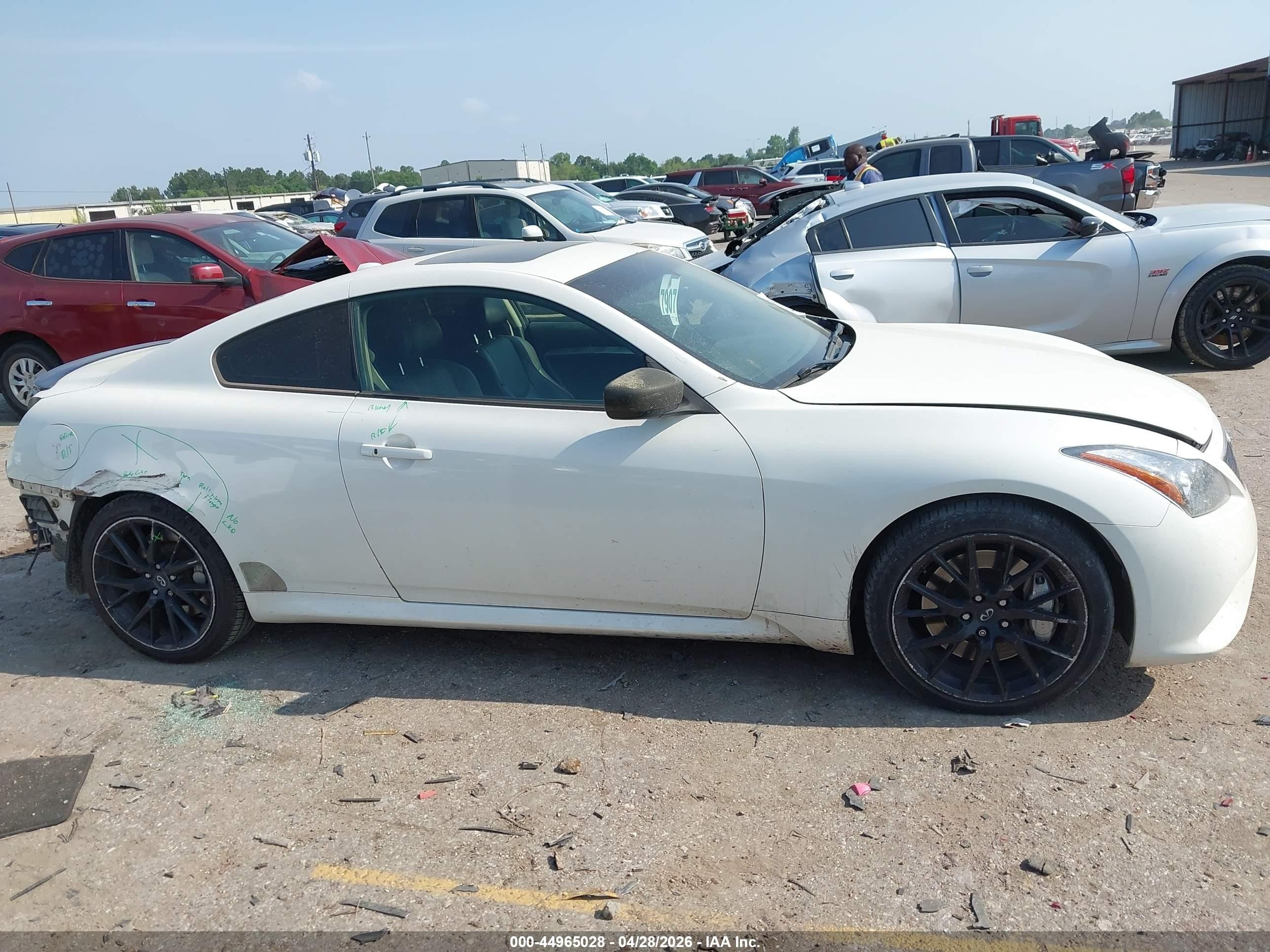 2015 Infiniti Q60 S Limited White vin: JN1CV6EK0FM870055