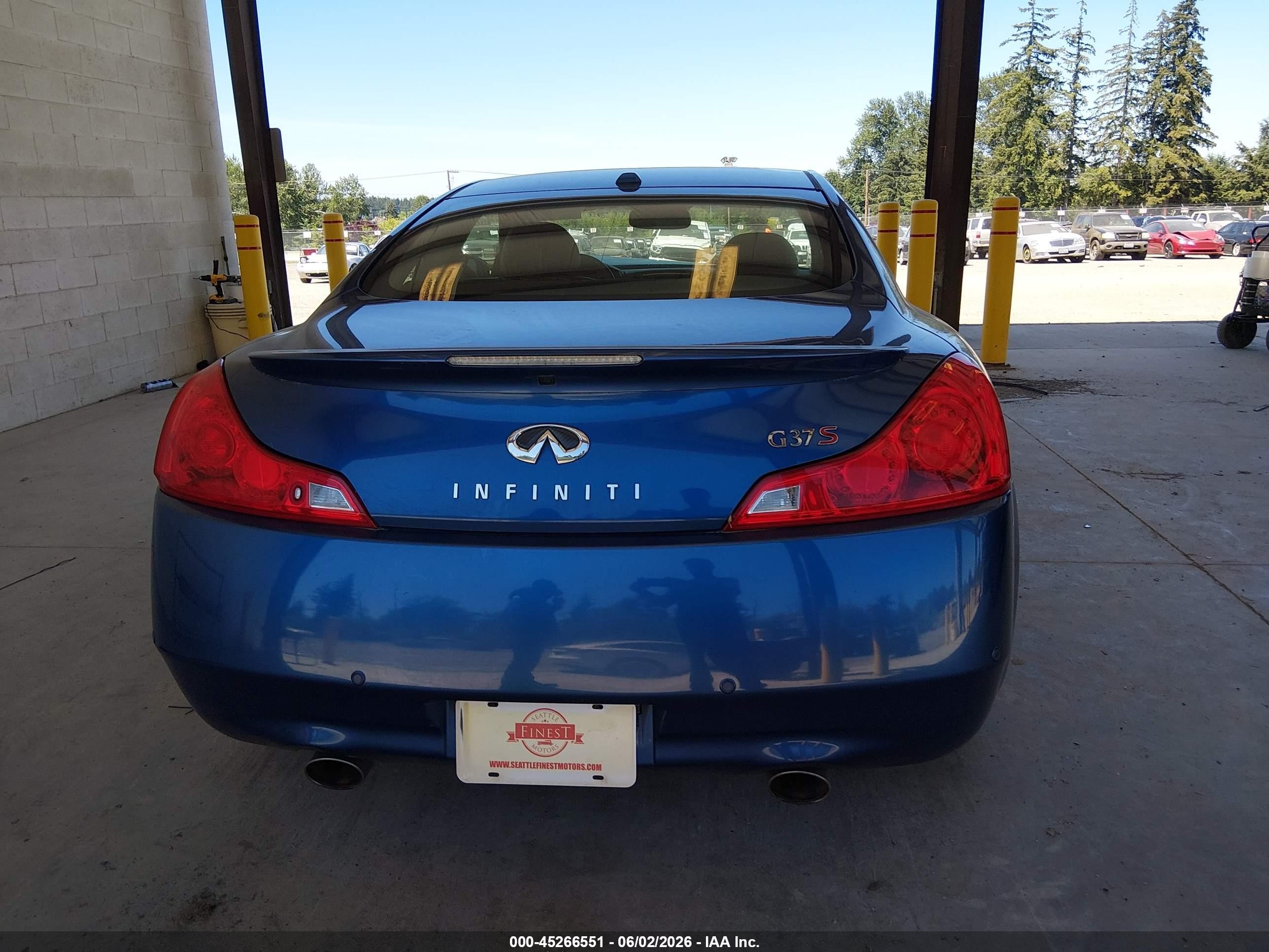 2010 Infiniti G37 Journey Blue vin: JN1CV6EK1AM102870