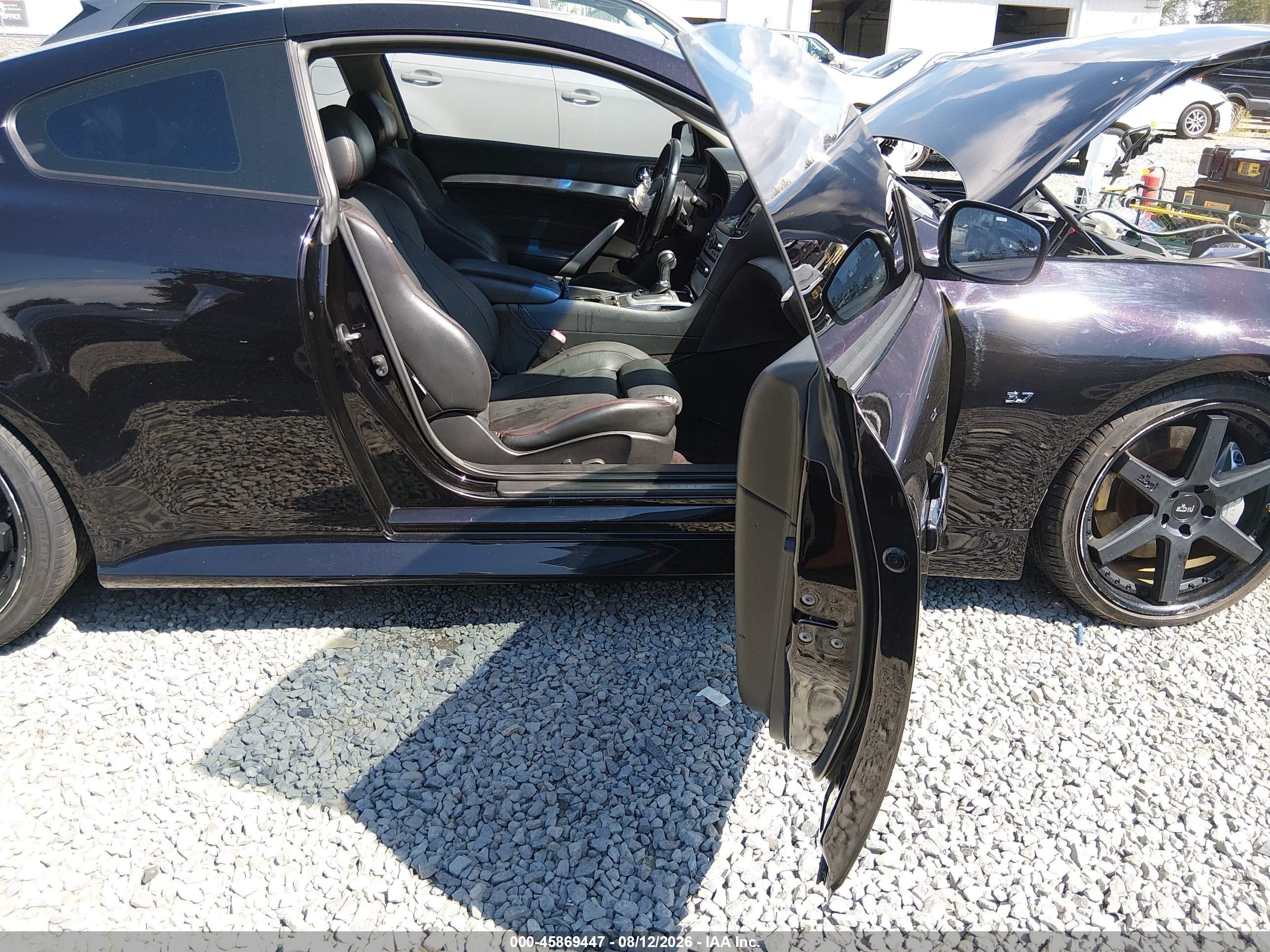 2014 Infiniti Q60 Ipl   Черный vin: JN1CV6EK1EM110814