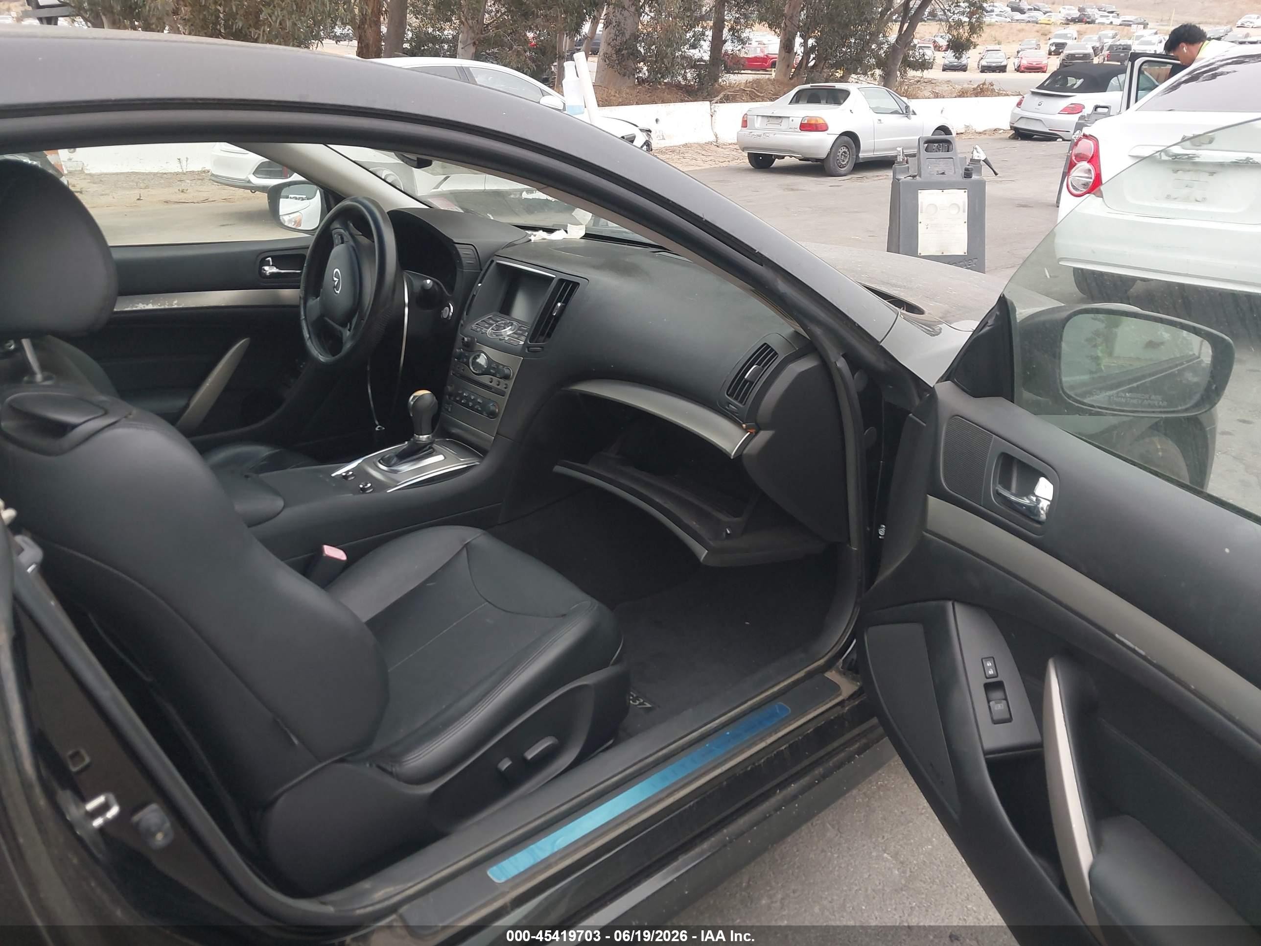 2012 Infiniti G37 Journey Black vin: JN1CV6EK2CM420516