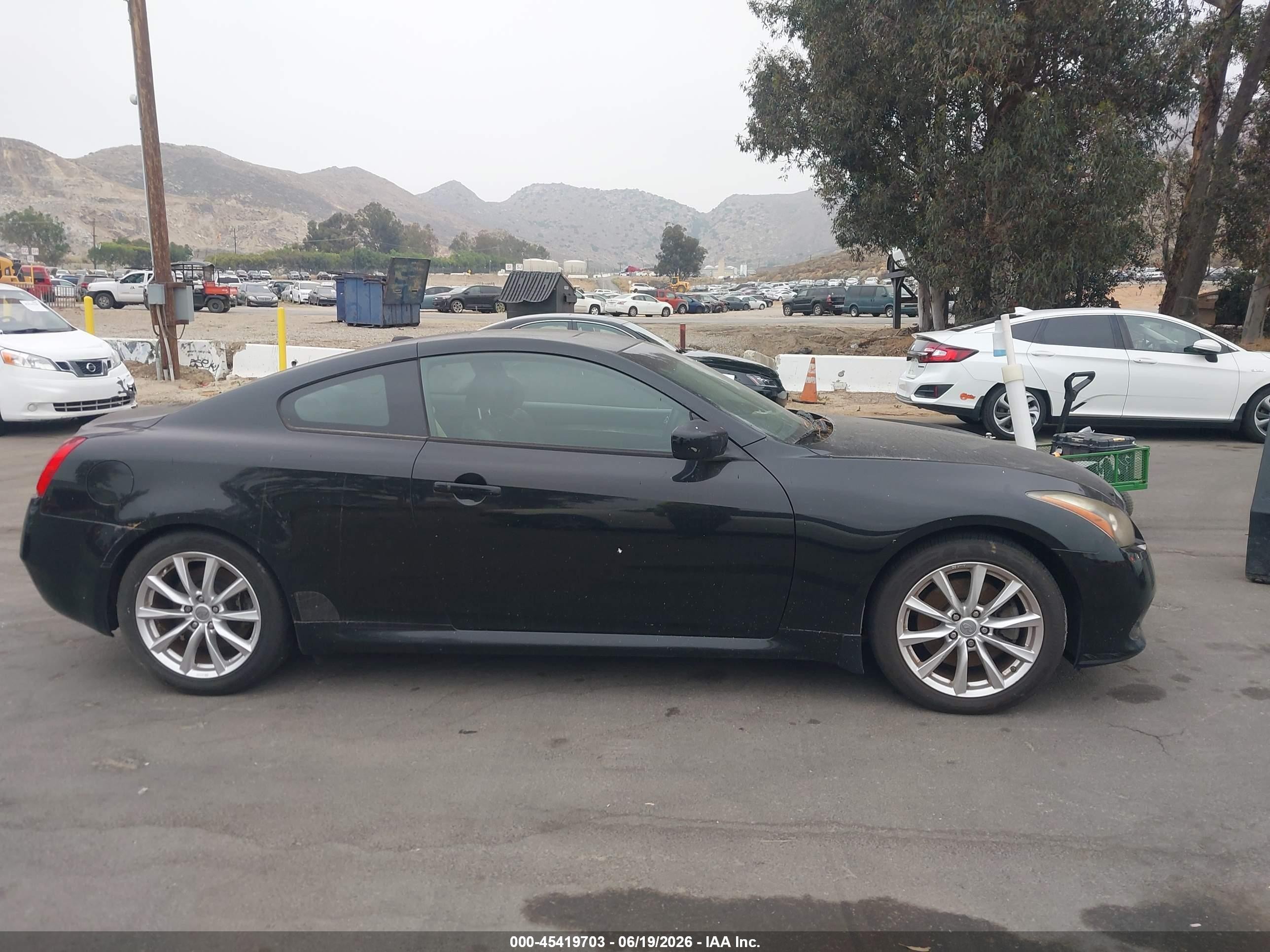 2012 Infiniti G37 Journey Black vin: JN1CV6EK2CM420516