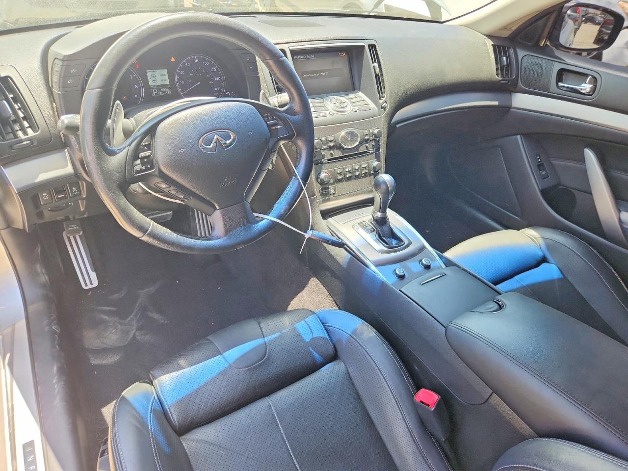 2012 Infiniti G37 Base/sport Silver vin: JN1CV6EK2CM422928