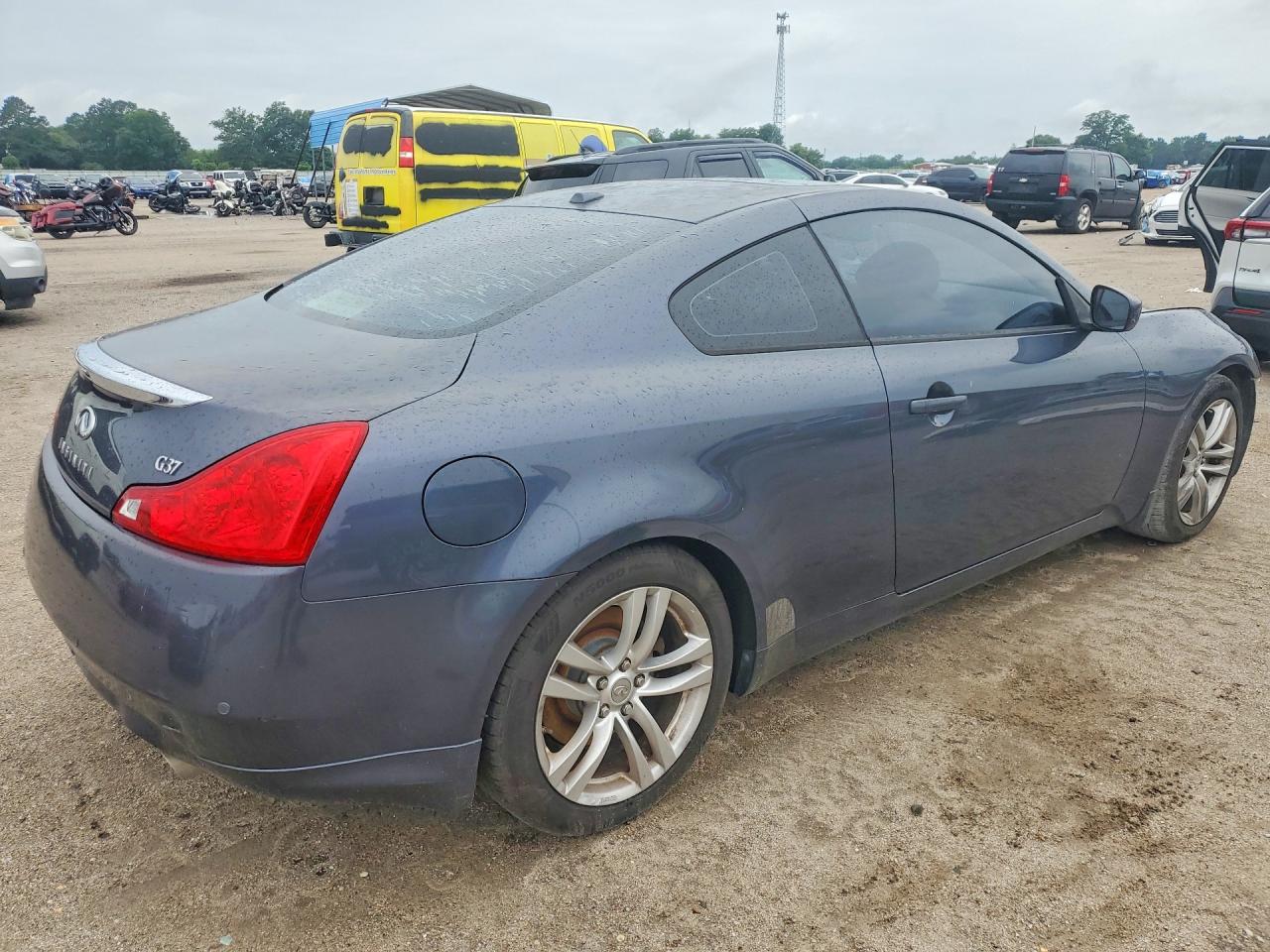 2010 Infiniti G37 Coupe Base Blue vin: JN1CV6EK3AM102000