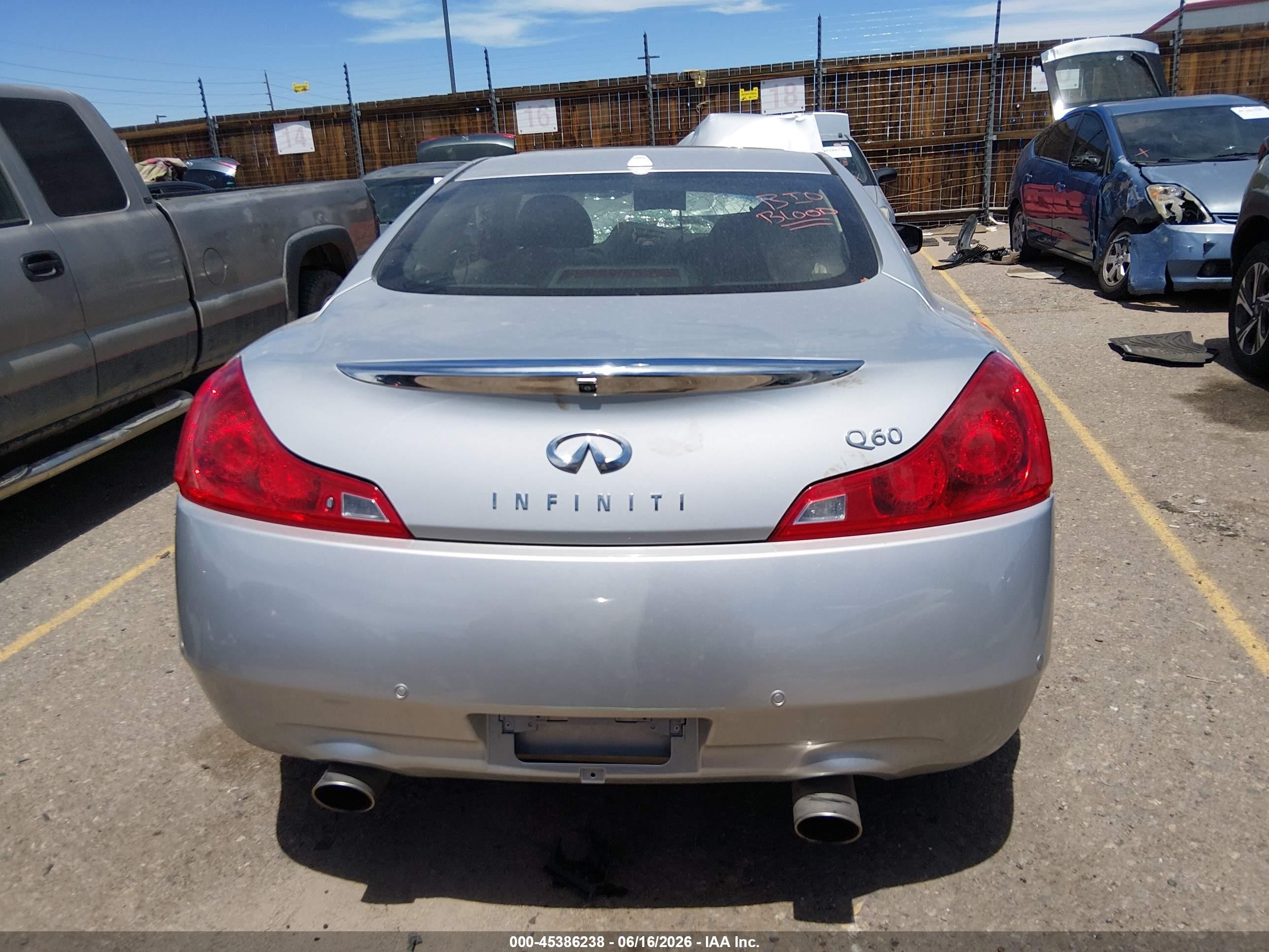 2014 Infiniti Q60 Journey Silver vin: JN1CV6EK3EM110216