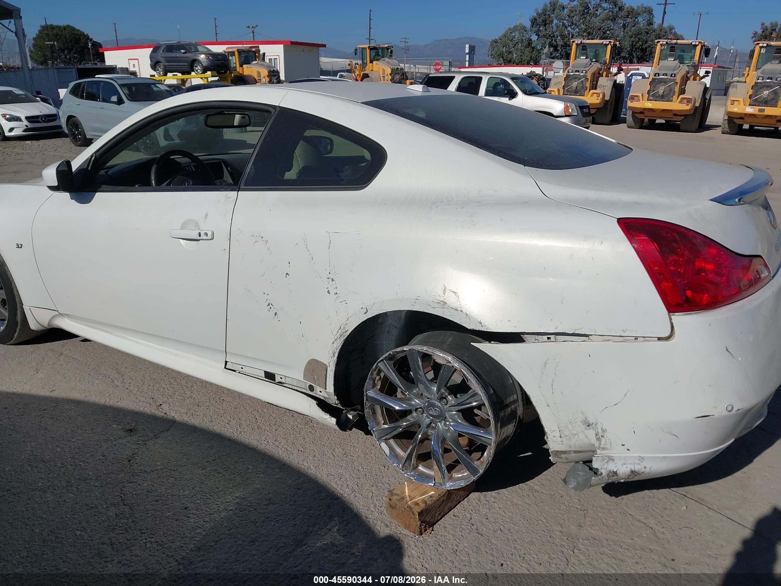 2014 Infiniti Q60 Journey White vin: JN1CV6EK3EM111107