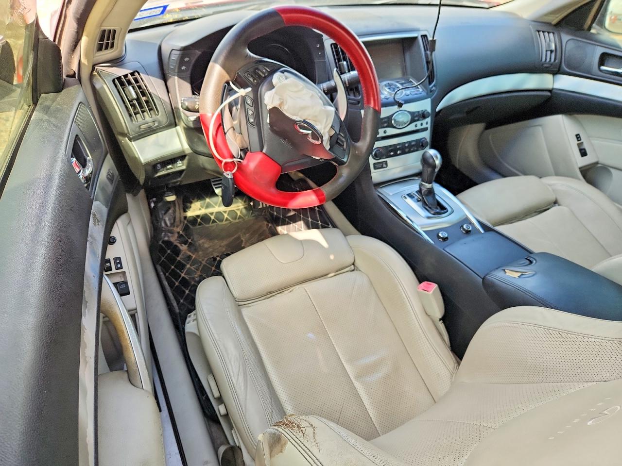 2014 Infiniti Q60 Coupe Journey Burgundy vin: JN1CV6EK3EM113178