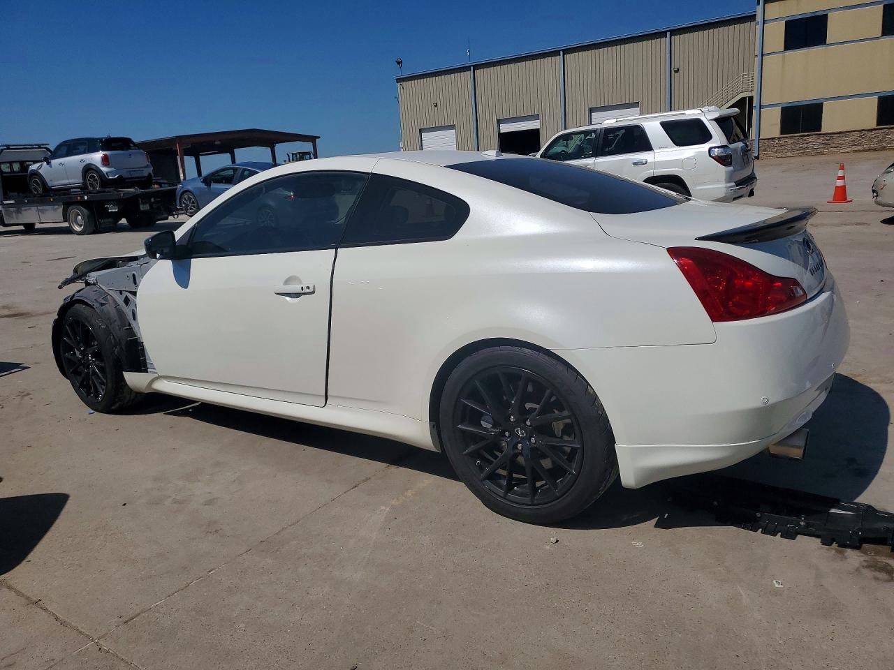 2015 Infiniti Q60 Coupe Sport Limited White vin: JN1CV6EK3FM870020