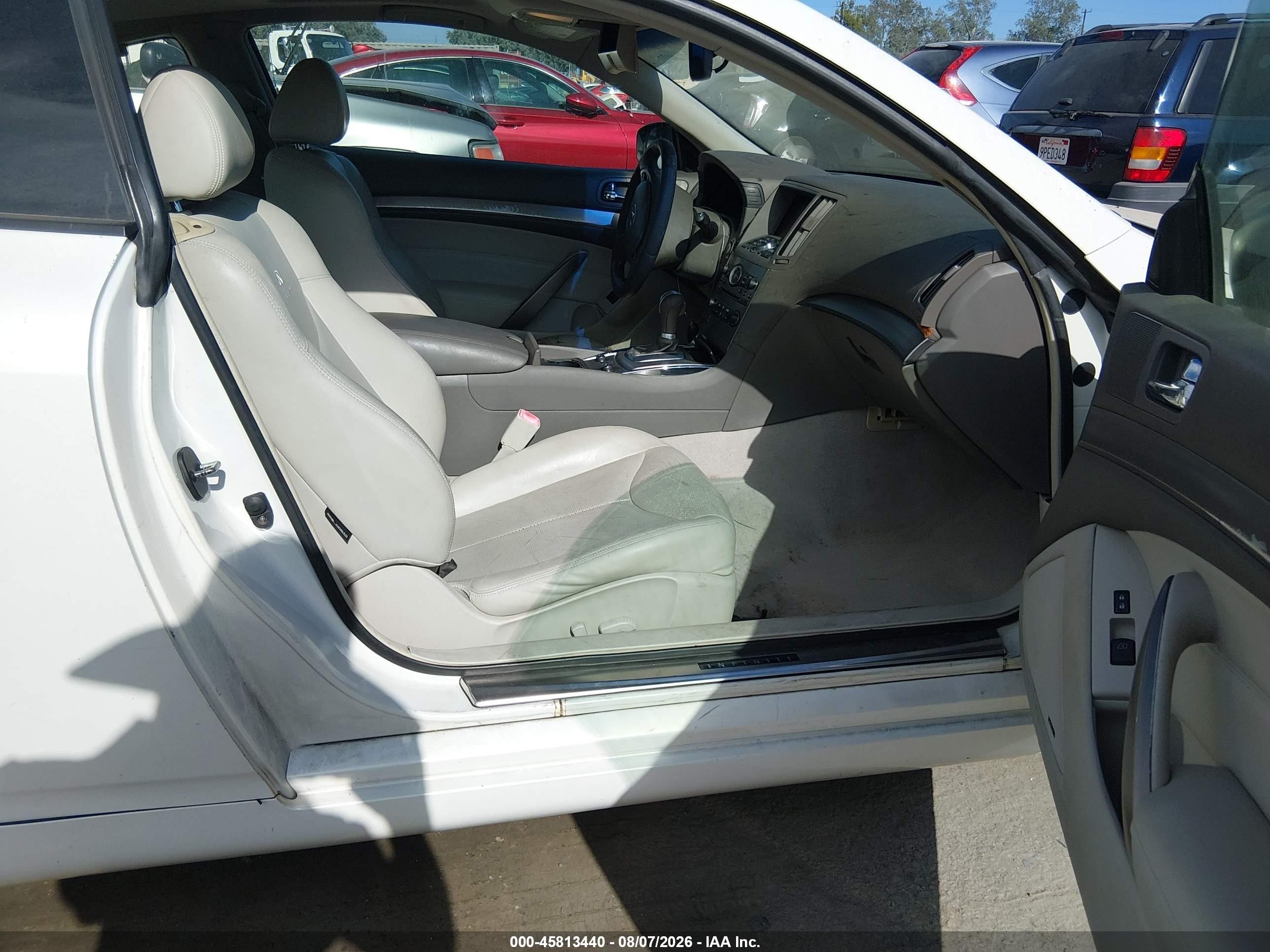 2010 Infiniti G37 Journey White vin: JN1CV6EK4AM104841