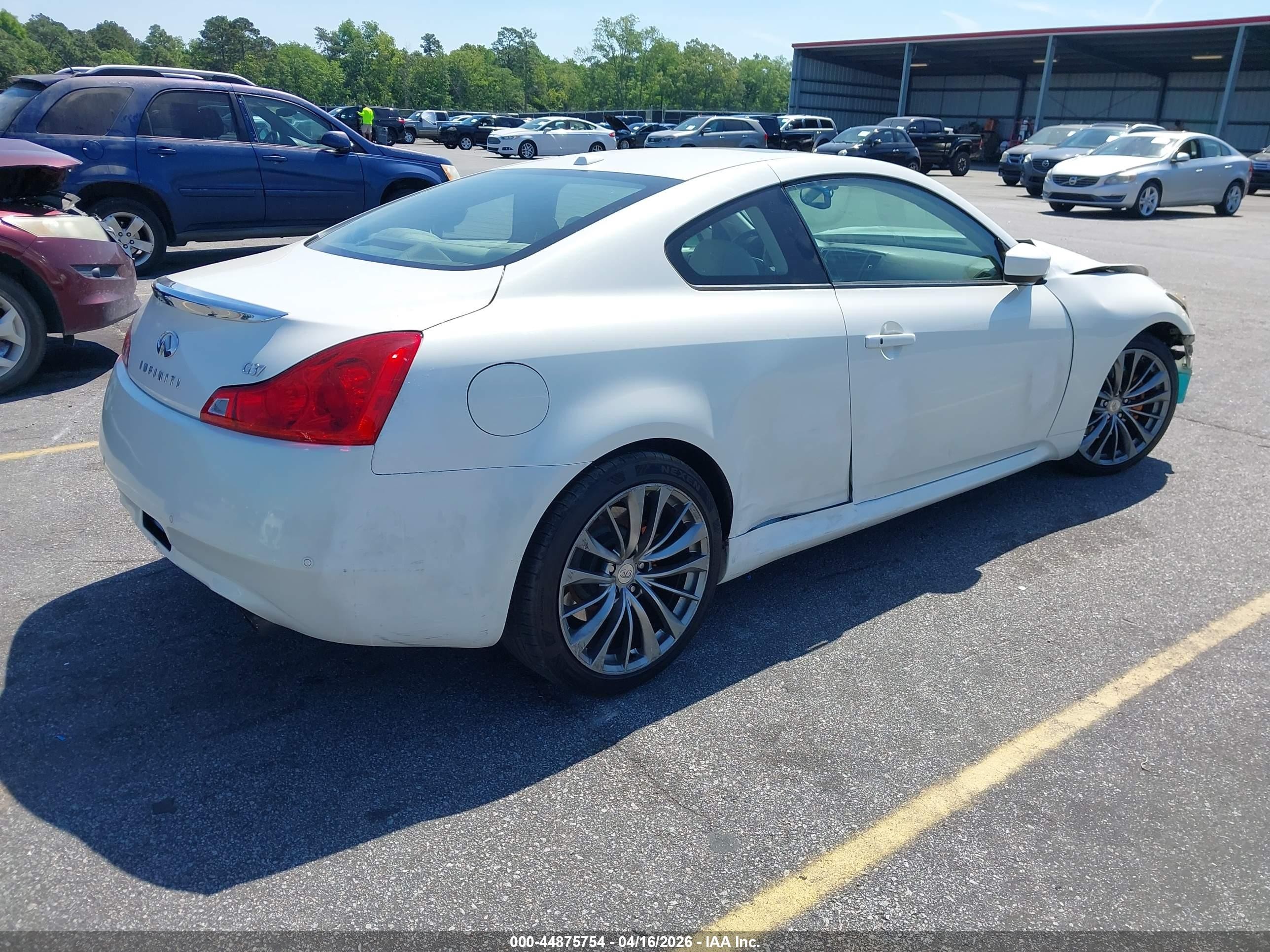 2012 Infiniti G37 Journey White vin: JN1CV6EK4CM420596