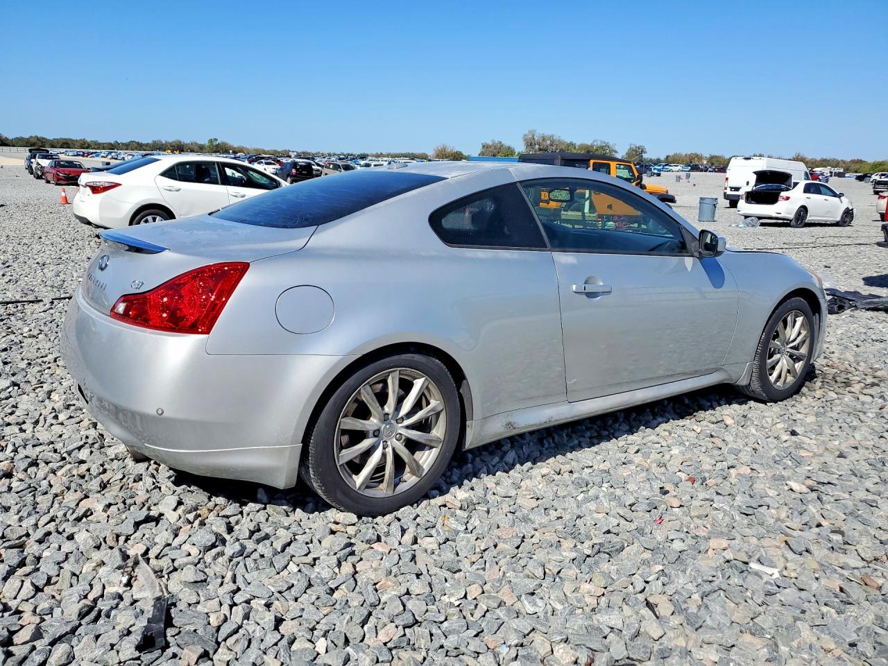 2013 Infiniti G37 Coupe Journey Silver vin: JN1CV6EK4DM920551
