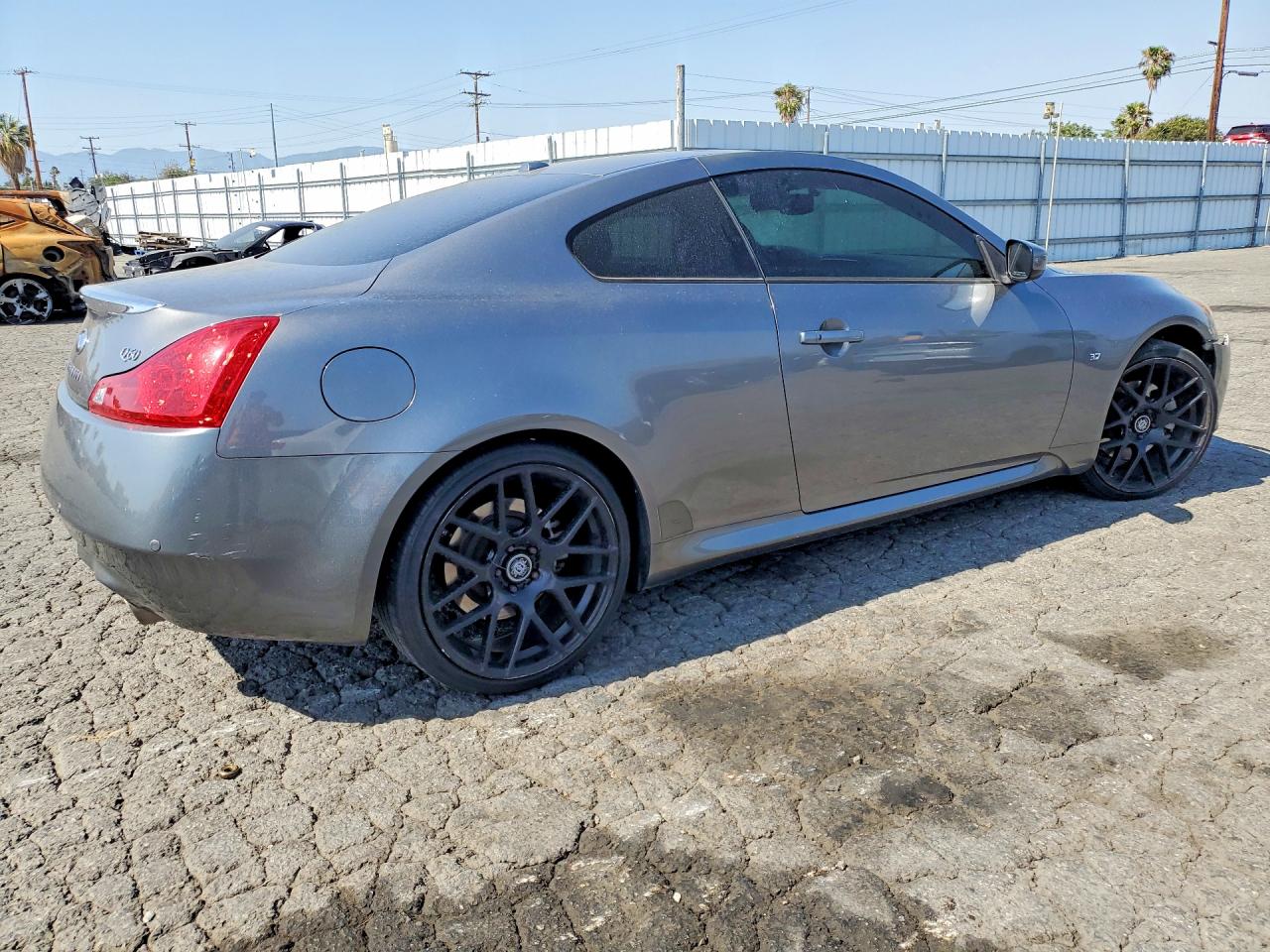 2015 Infiniti Q60 Coupe Journey Gray vin: JN1CV6EK5FM871377