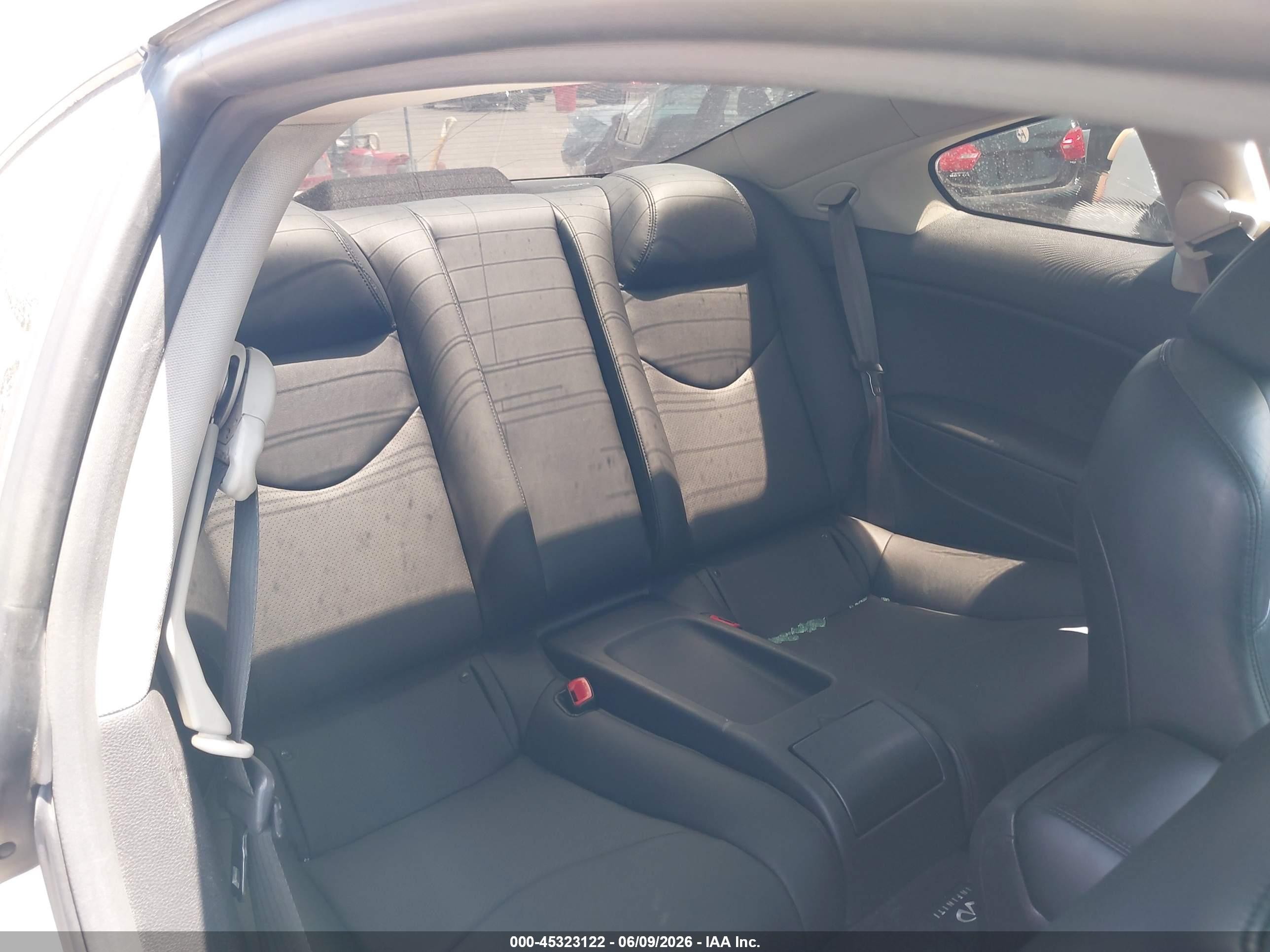 2014 Infiniti Q60 Journey White vin: JN1CV6EK6EM112400